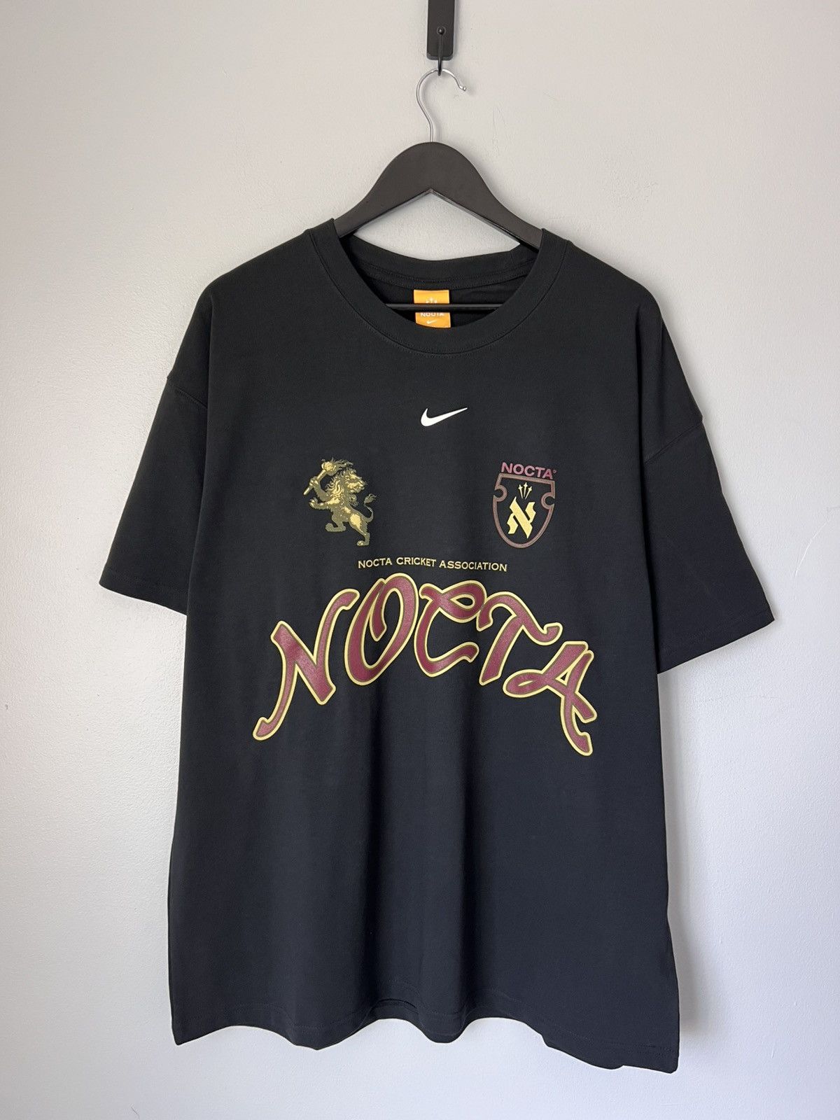NOCTA × Nike Nike NOCTA Cricket Association Tee in Black Size US XL / EU 56 / 4 - 1 Thumbnail