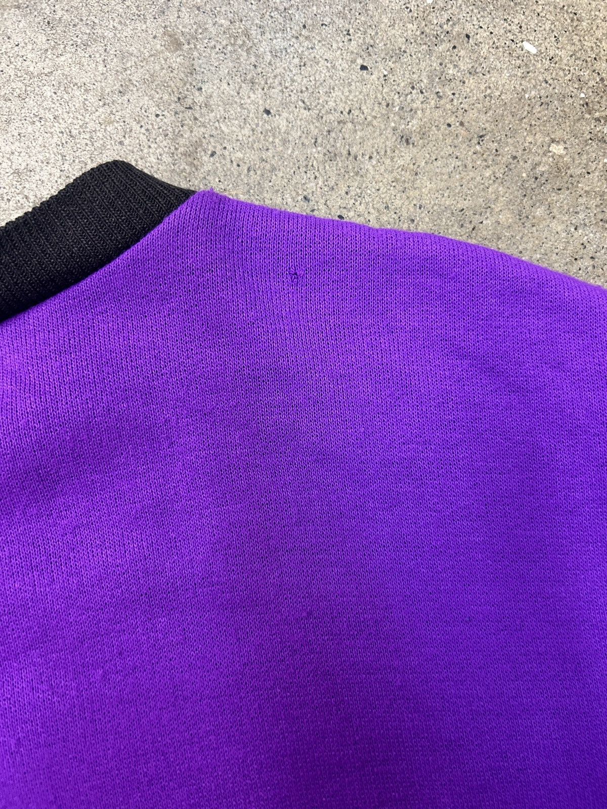 Vintage 90s Vintage New Caladonia Crewneck Large Thrashed Distressed Size US L / EU 52-54 / 3 - 8 Thumbnail