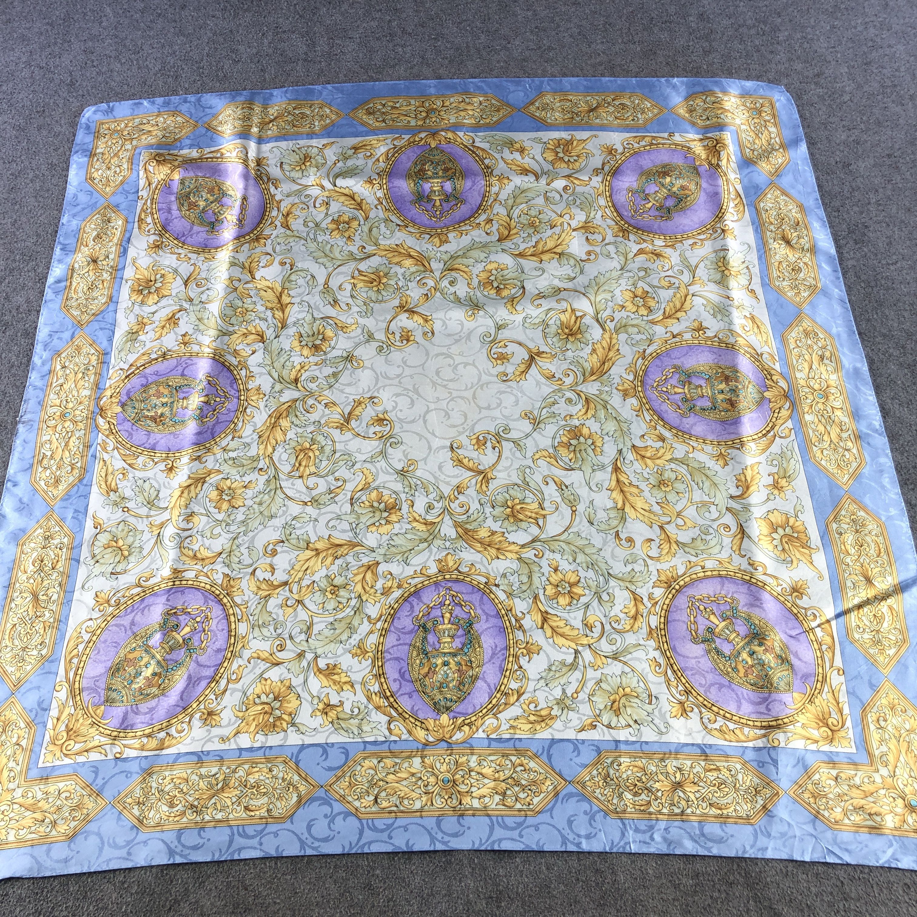 Vintage Luxury Baroque Silk Scarf M1347 Size ONE SIZE - 2 Thumbnail