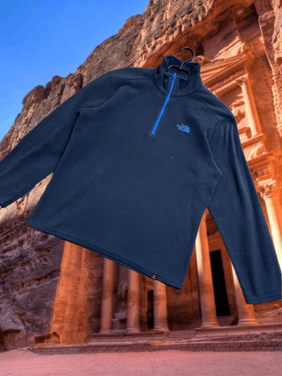 The North Face sweatshirt The North Face Y2K logo streetwear Vintage TNF Size US M / EU 48-50 / 2 - 1 Thumbnail