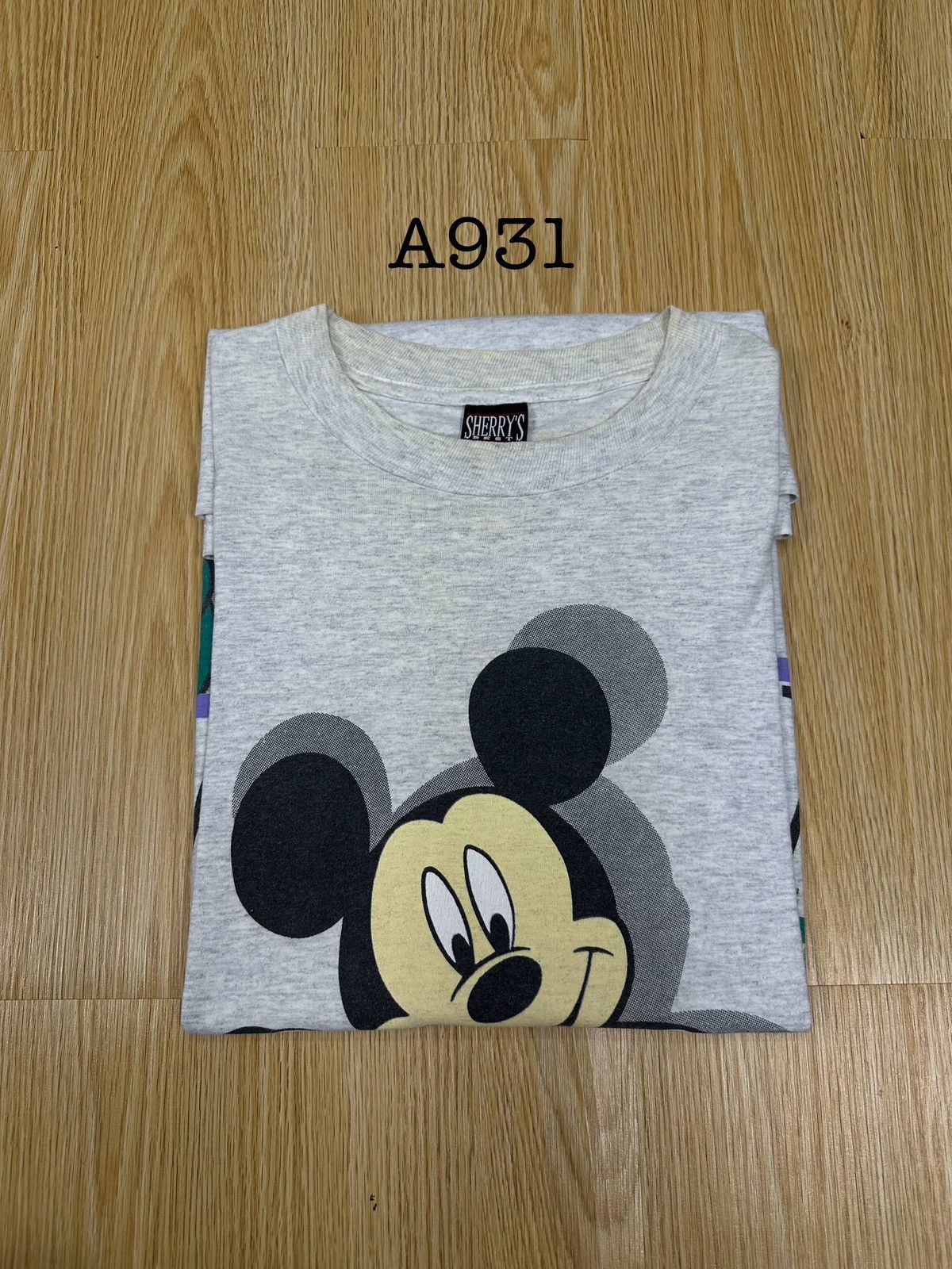 Mickey Mouse 90s Mickey Hawaii Back Heat Sherrys Tshirt A931 Size US XL / EU 56 / 4 - 15 Thumbnail