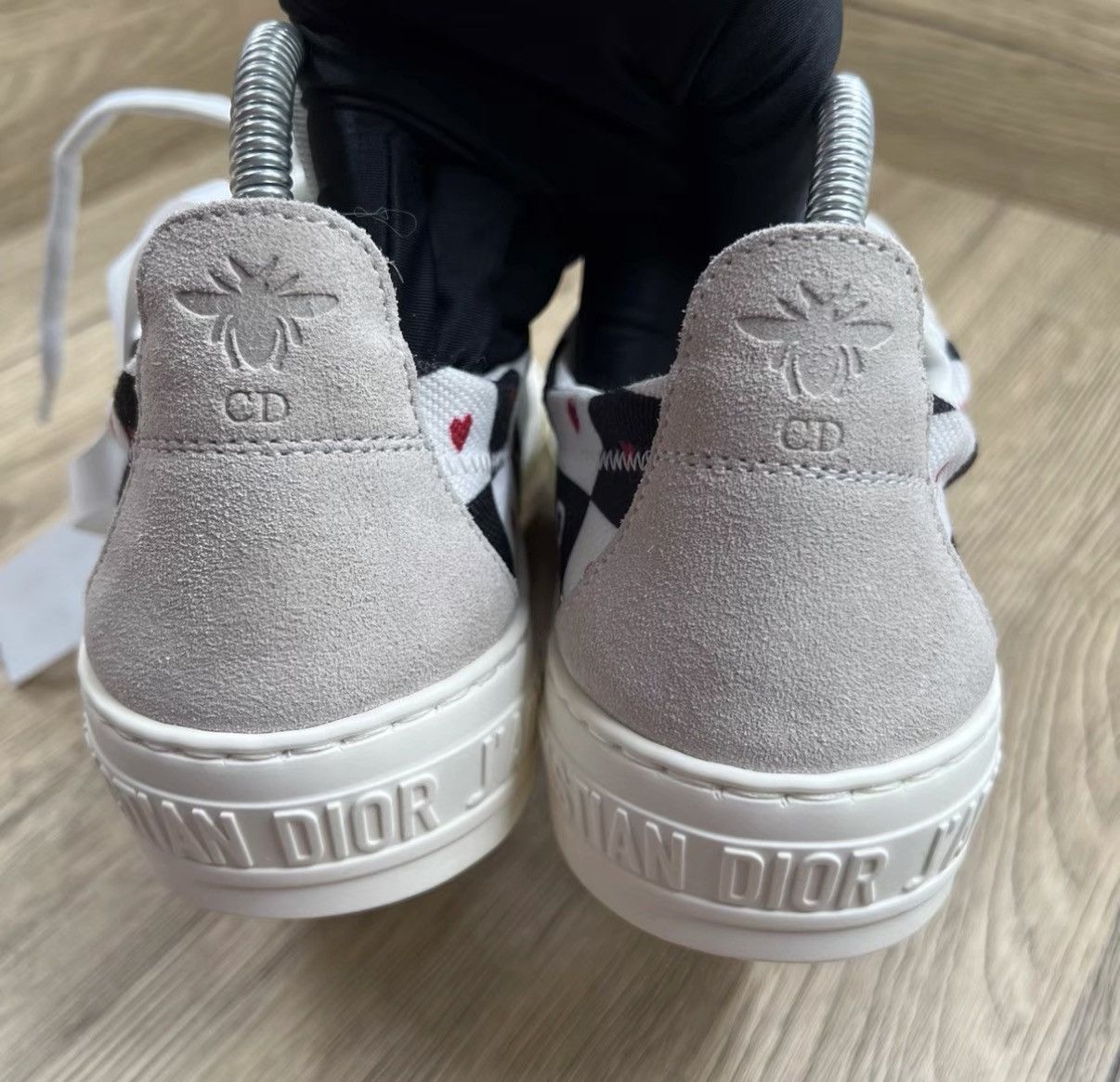 Dior Dior Checked Heart & Logo Sneakers J41 Size US 6 / IT 36 - 5 Thumbnail