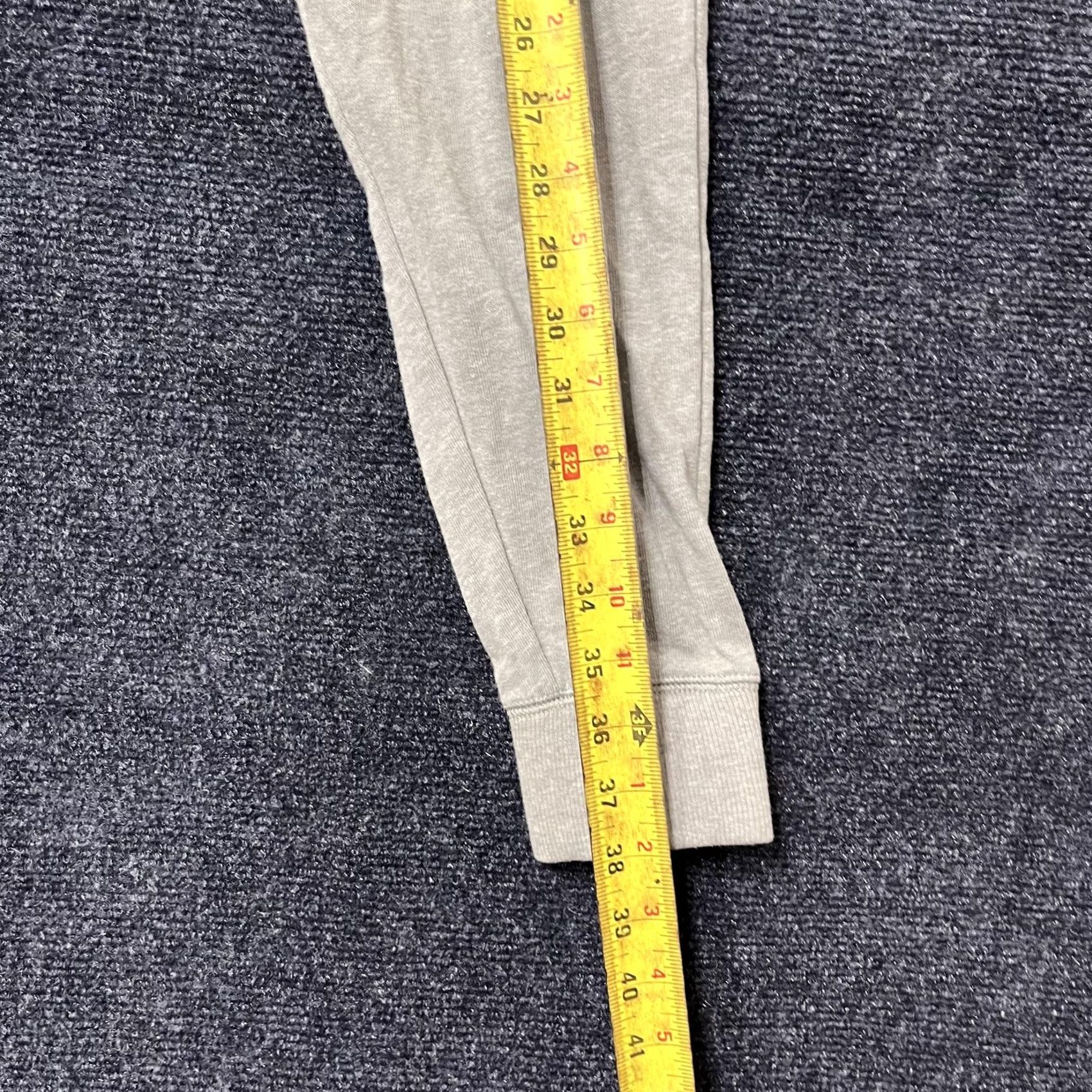 Tommy Hilfiger Tommy Hilfiger Pajama Pants Mens Small Gray Heather Jersey Lounge Drawstring TH 1985 Size US S / EU 44-46 / 1 - 7 Thumbnail