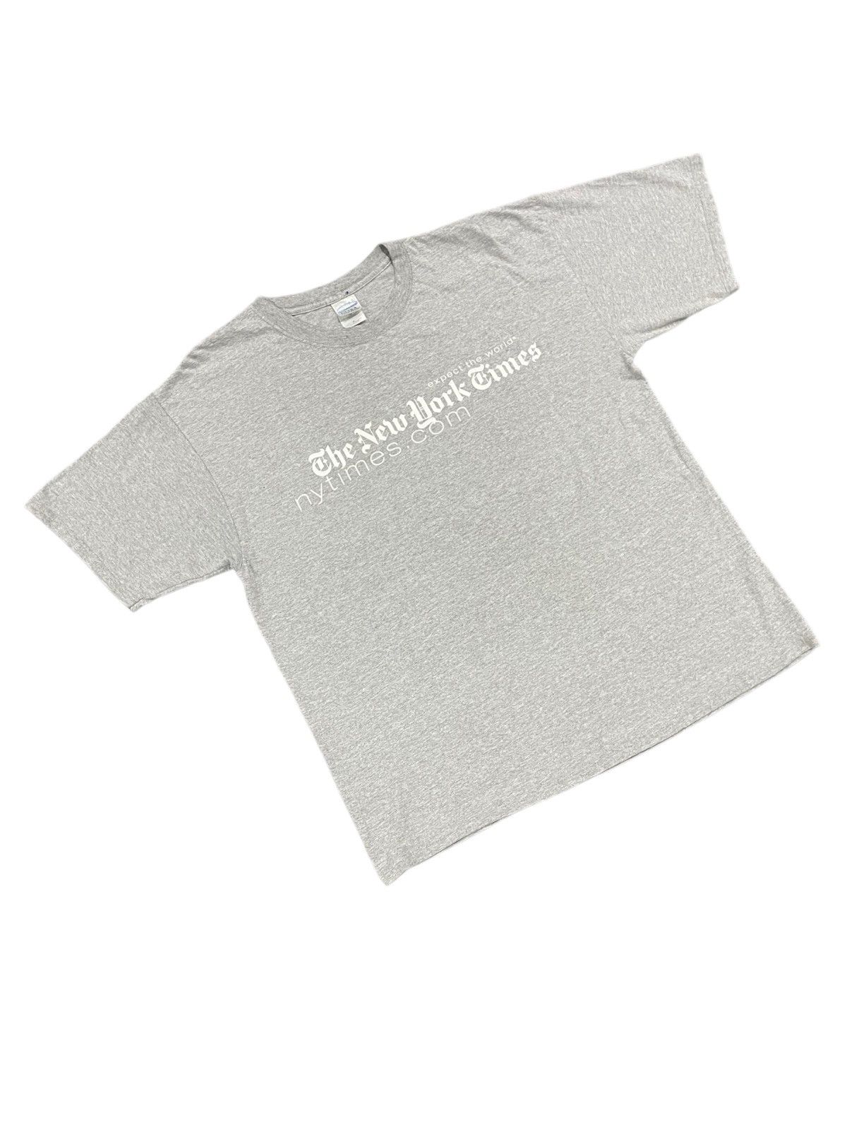 Daily Paper Vintage The New York Times Expect The World Tees Size US XL / EU 56 / 4 - 8 Thumbnail