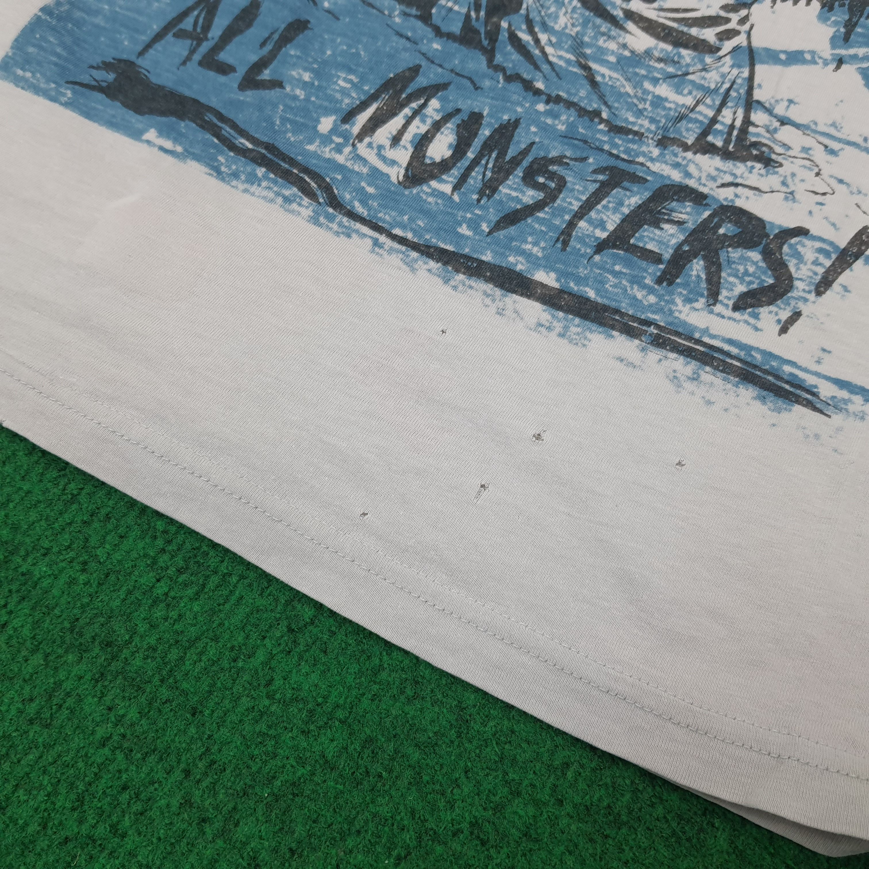 Hysteric Glamour Vintage Hysteric Glamour Destroy All Monters Tshirt C267N73 Size US S / EU 44-46 / 1 - 11 Thumbnail