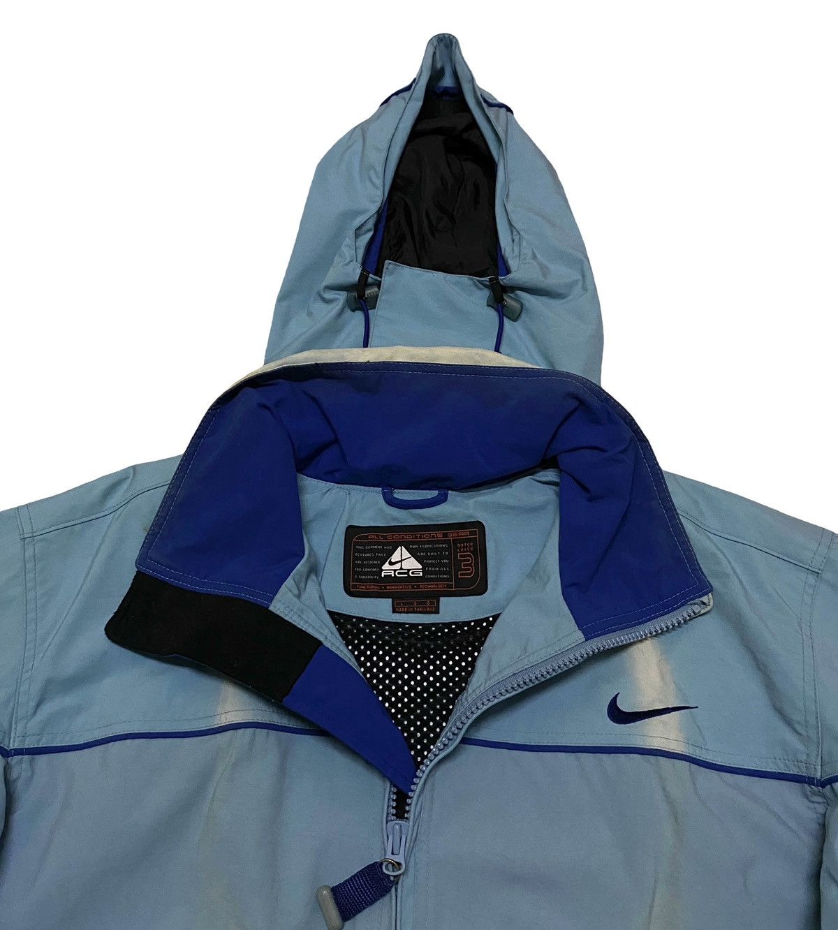 Nike ACG Rare Design Vintage Nike ACG Sun Faded Jackey Hoodie 2000s Size US L / EU 52-54 / 3 - 8 Thumbnail