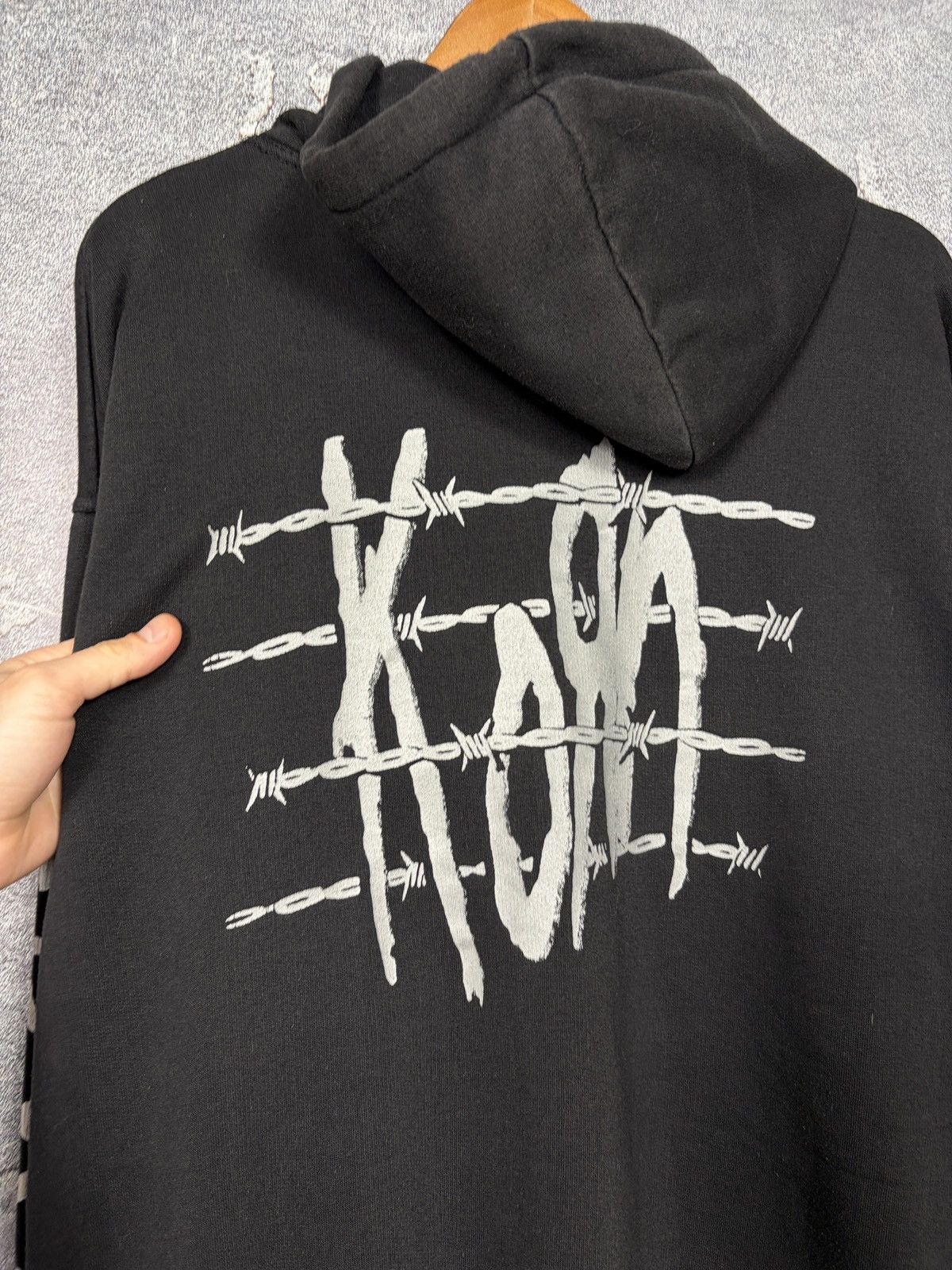 Vintage Vintage Korn Adidas Band Hoodie Size Xl Size US XL / EU 56 / 4 - 10 Thumbnail