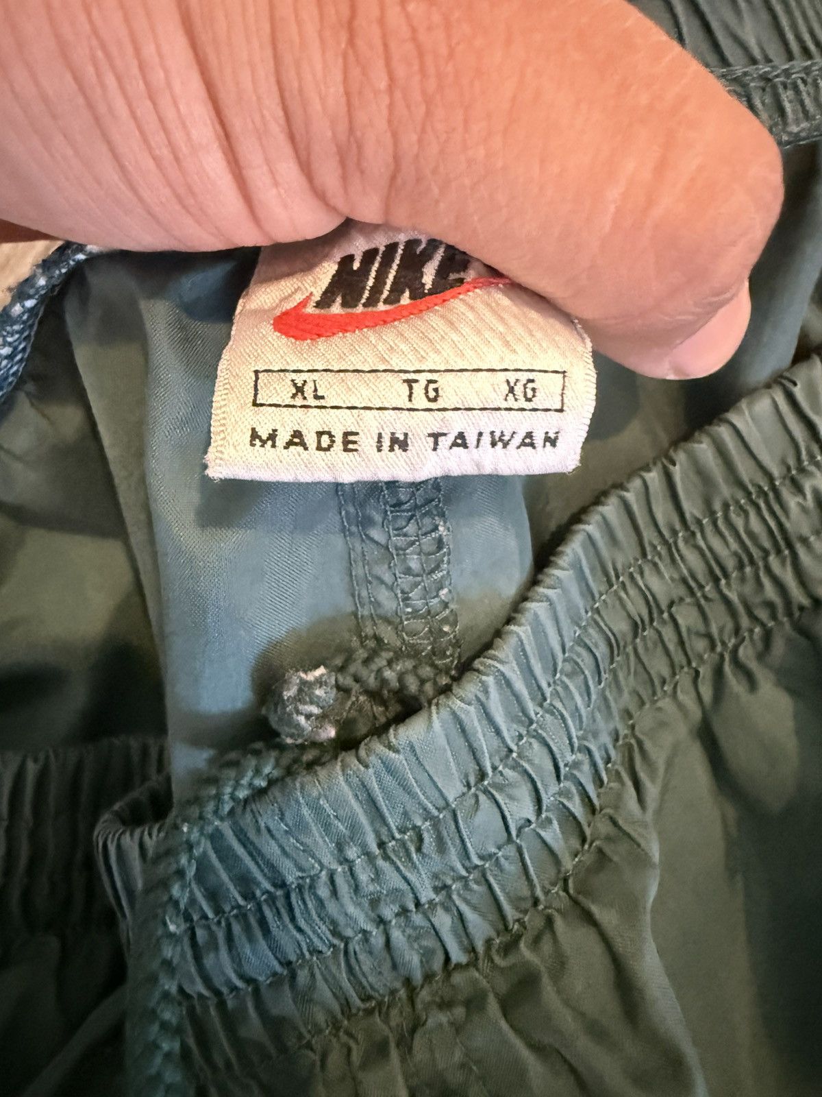 Nike Vintage Y2K Nike track pants Size US 38 / EU 54 - 4 Thumbnail