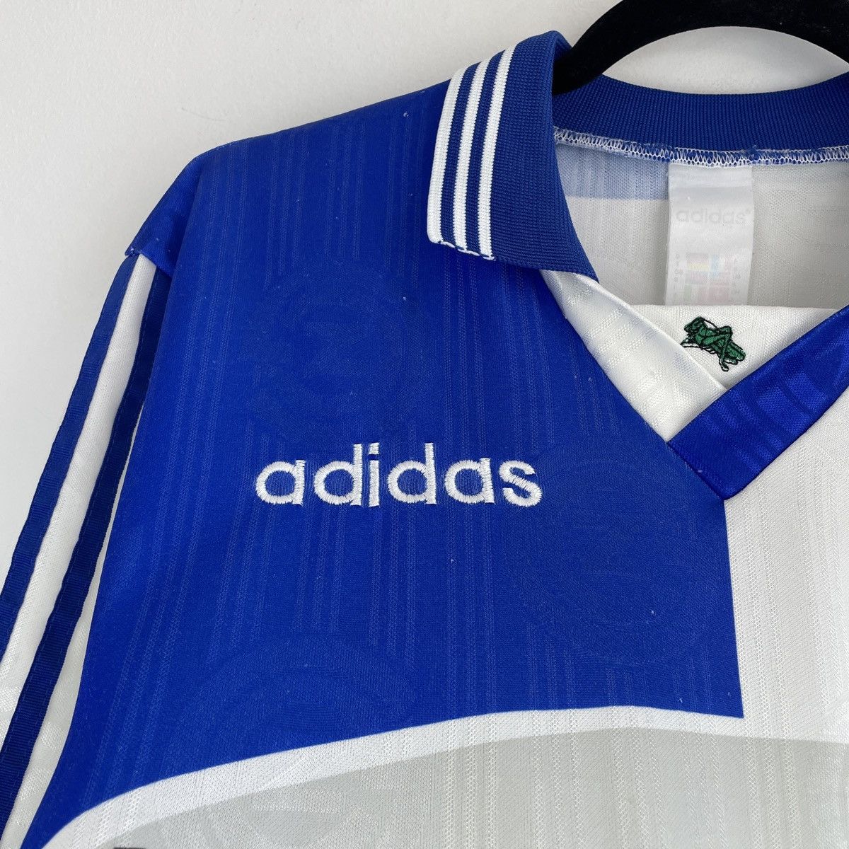 Adidas Grasshoppers Zurich Adidas Vintage Home Jersey 1997/1998 S Size US S / EU 44-46 / 1 - 4 Thumbnail
