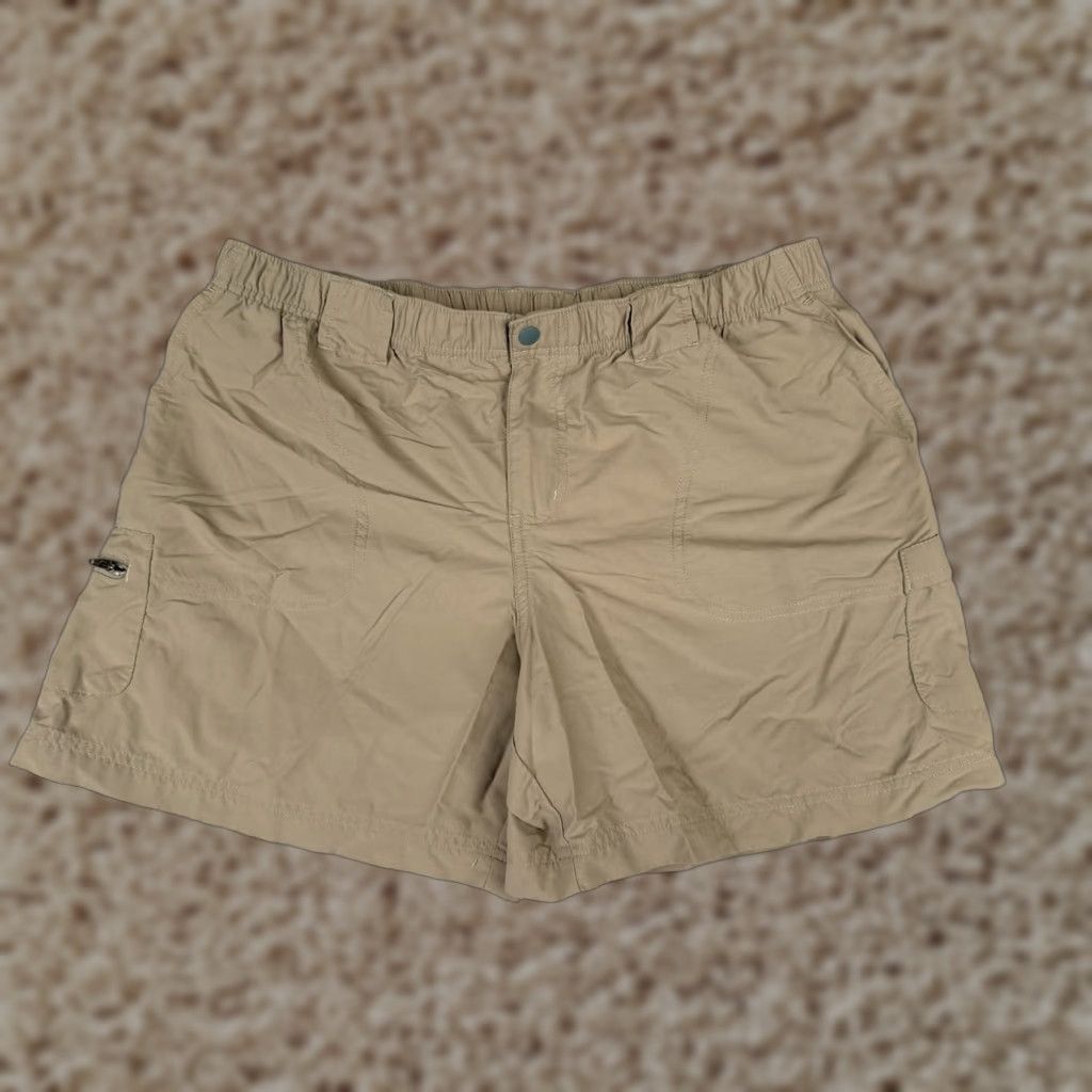 Vintage Columbia Women's Shorts Cargo Elastic Waist Nylon Beige Casual Activewear Travel Size L Size 36" / US 14 / IT 50 - 1 Thumbnail