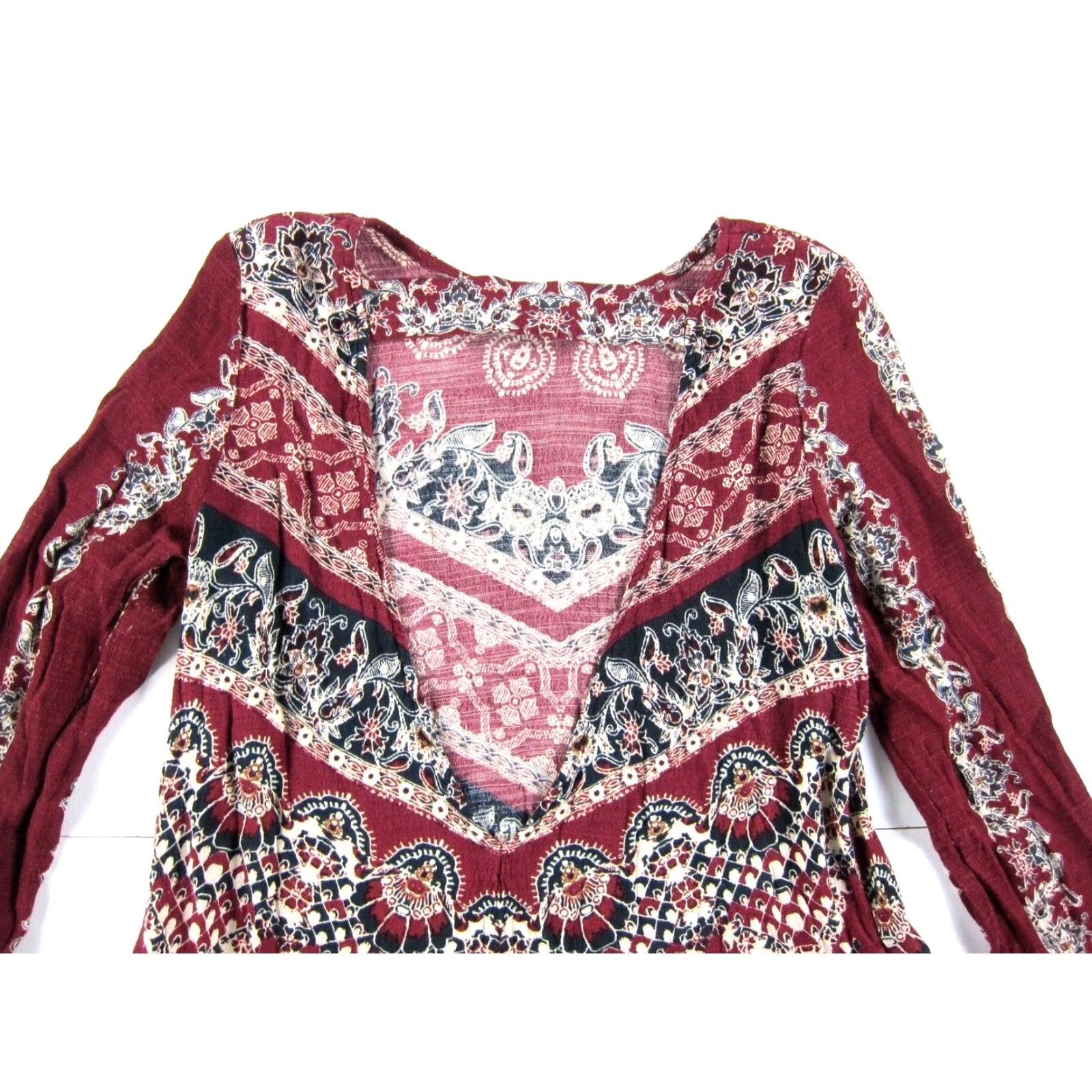 Free People Free People Red Black Ivory Batik Floral Long Sleeve Open Back Dress S-M Size S / US 4 / IT 40 - 5 Thumbnail