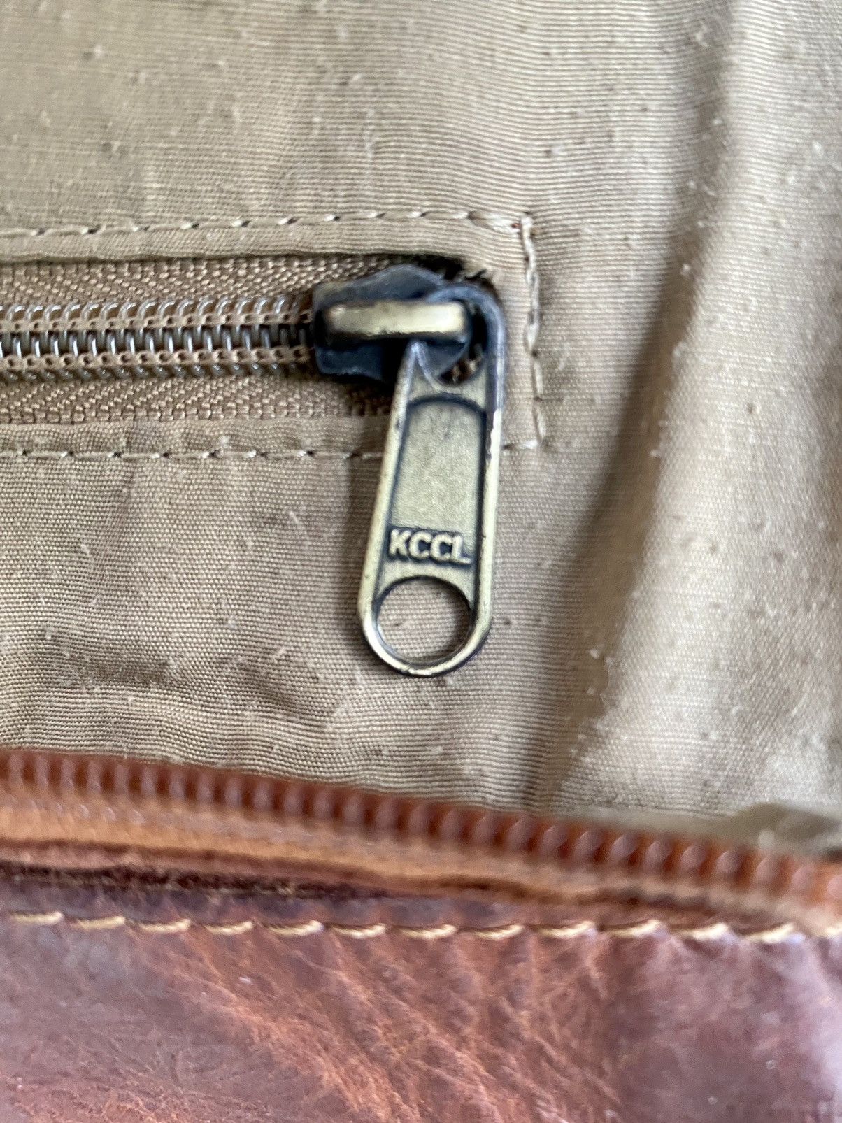 Leather × Vintage Vintage Leather Crossbody bag Oran Leather Australia Size ONE SIZE - 15 Thumbnail