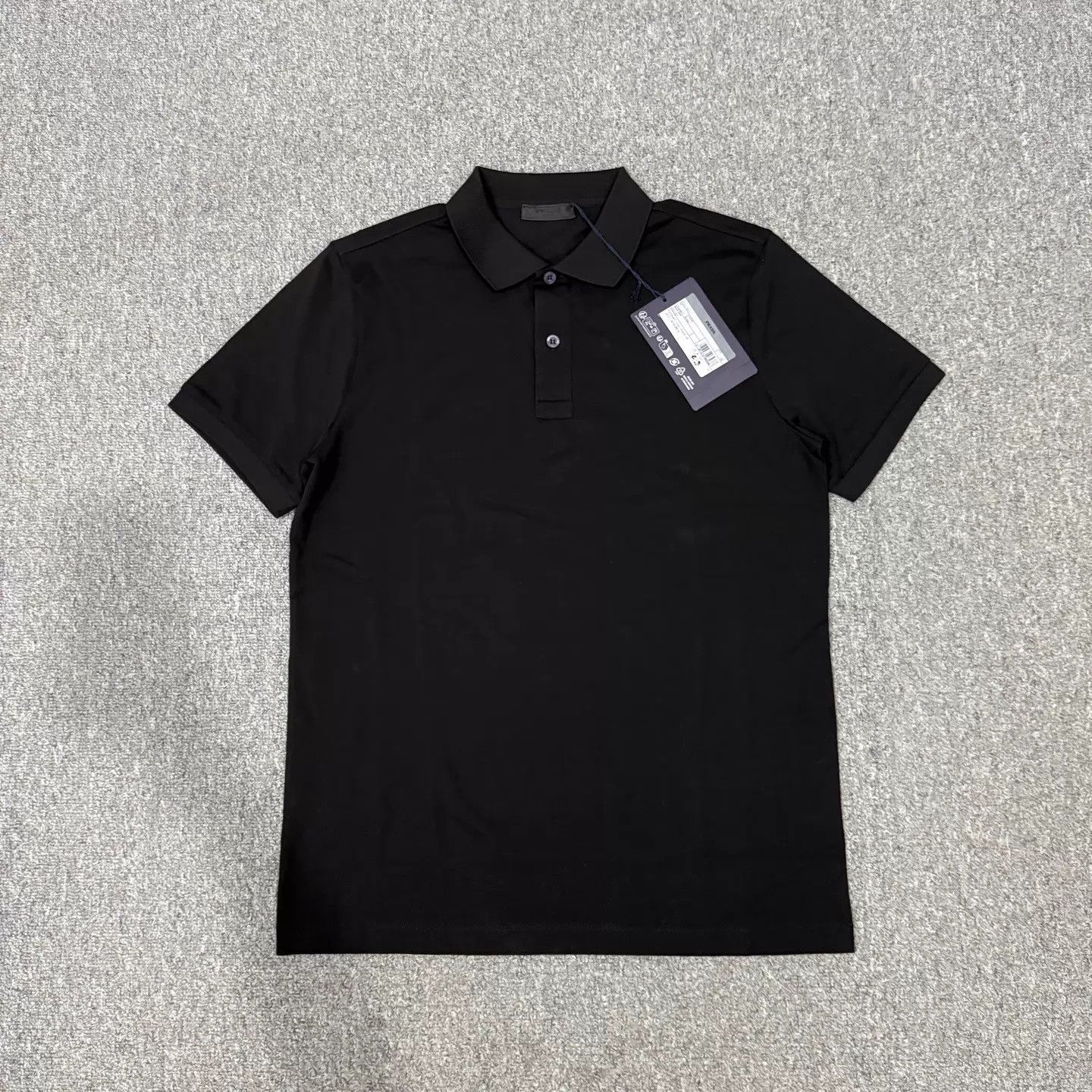 Prada Prada black NWOT short sleeve Polo shirt M Size US M / EU 48-50 / 2 - 1 Thumbnail