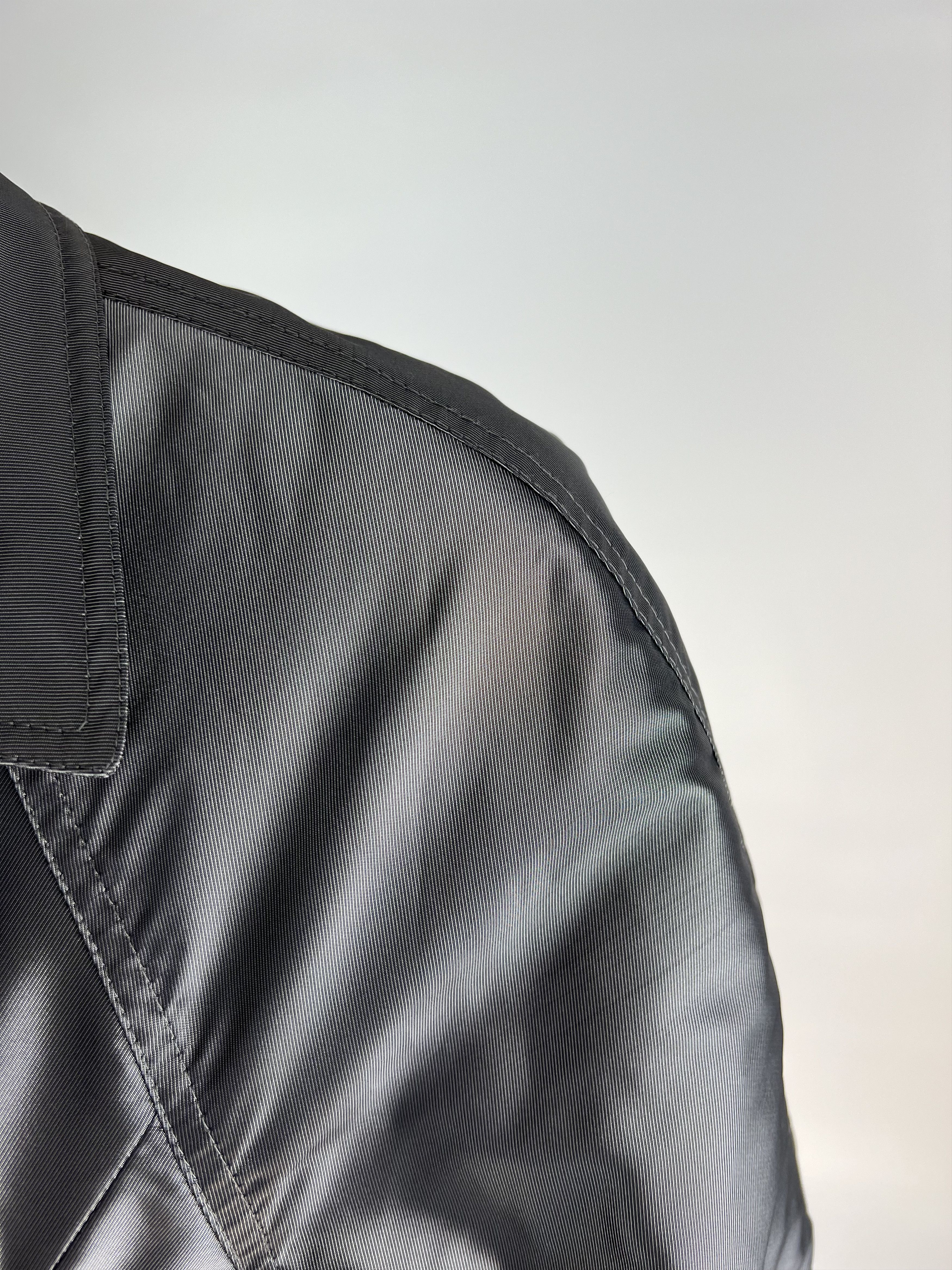 Versace × Vintage 90s Versace Classic V2 VTG Silver Shimmering Trench Coat Size L / US 10 / IT 46 - 4 Thumbnail