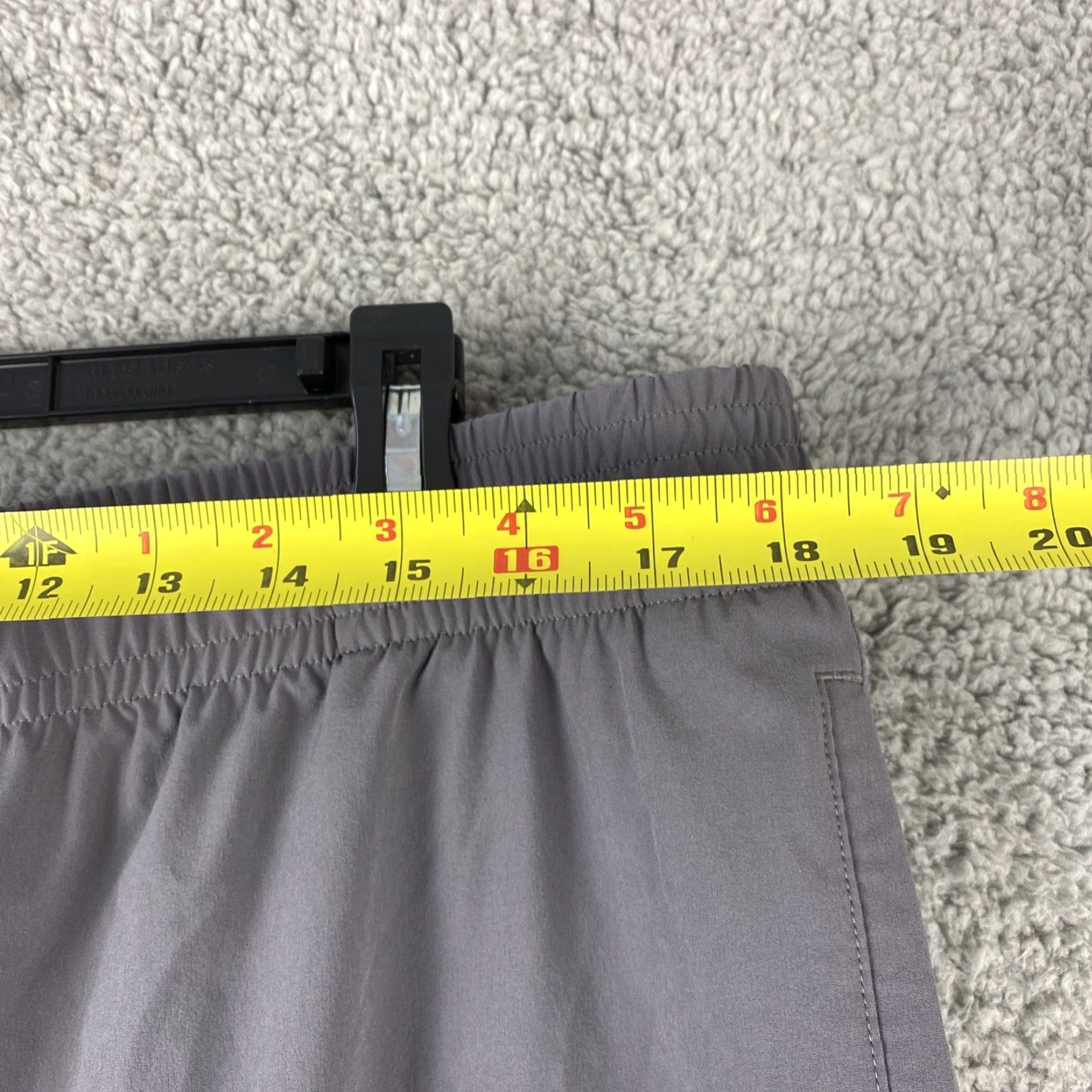 Under Armour Under Armour HeatGear Pants Men's XL Sweatpants Lined Activewear Fleece Gray/Inseam 31 in Size US 36 / EU 52 - 4 Thumbnail