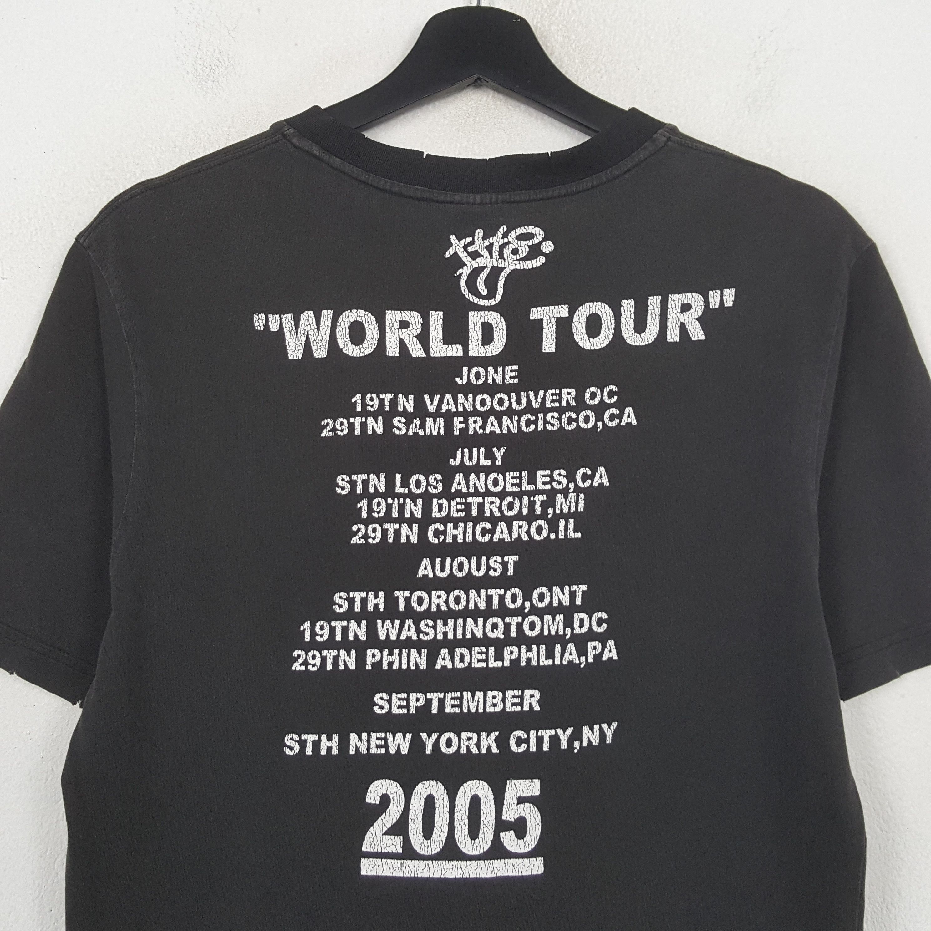 Number (N)ine Number Nine Japan Brand World Tour 2005 Tshirt C299N32 Size US S / EU 44-46 / 1 - 4 Thumbnail