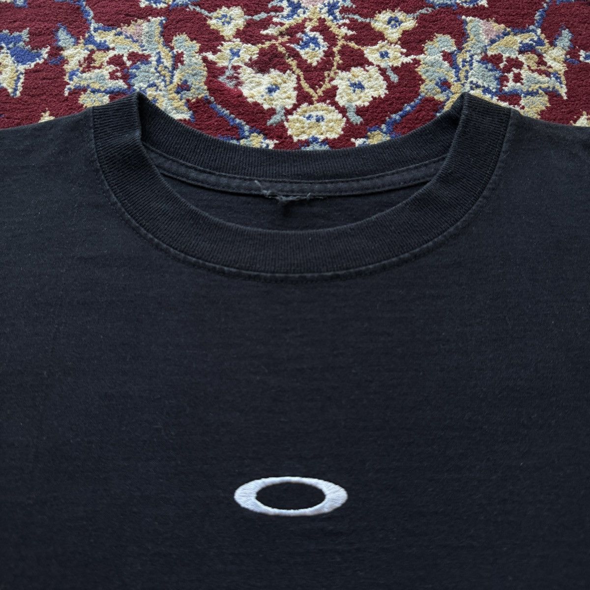 トップス 00s oakley logo tee y2k cyber archive Vintage Oakley