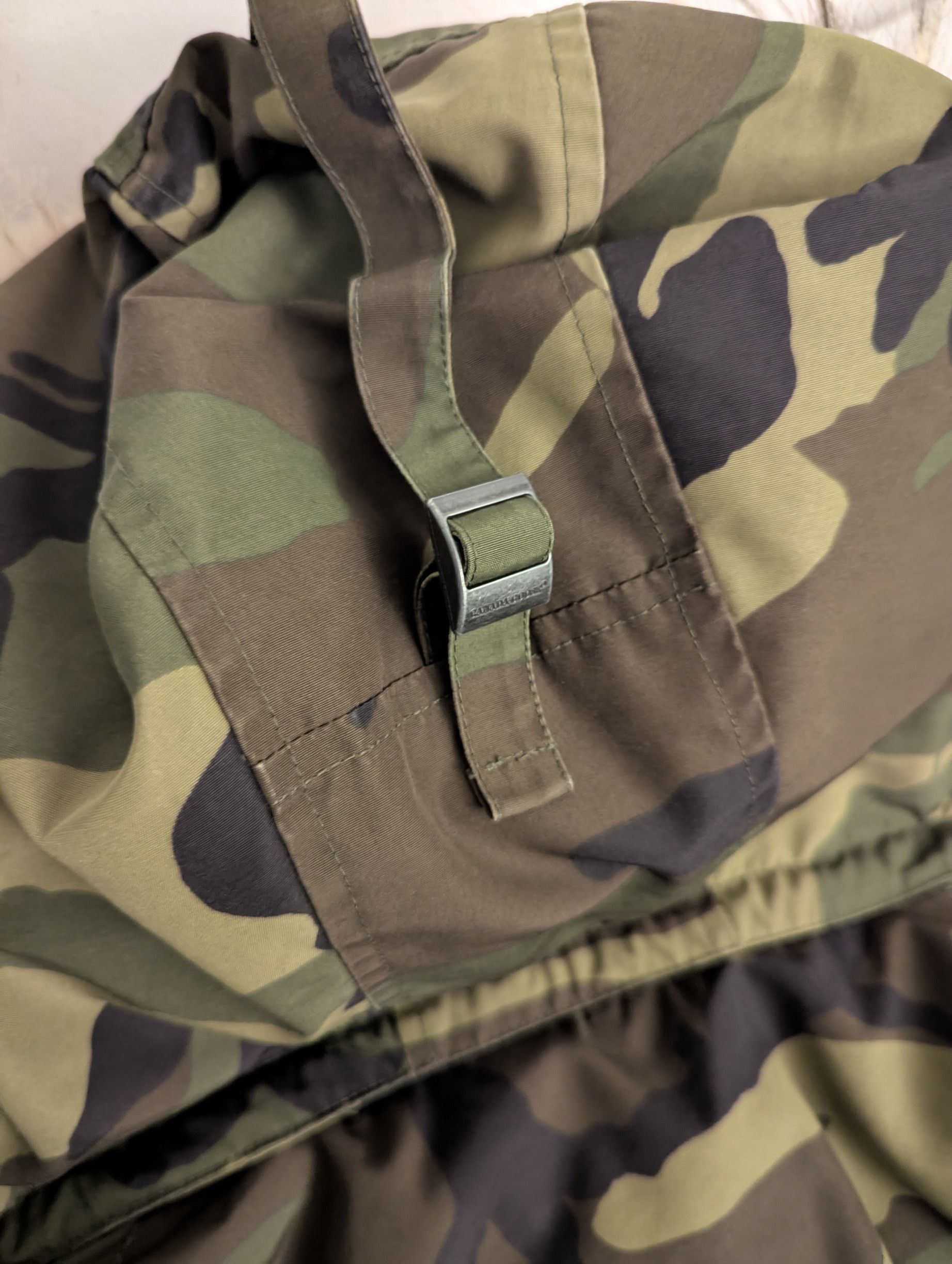 Canada Goose Canada Goose Wyndham XS camo Size US XS / EU 42 / 0 - 13 Thumbnail