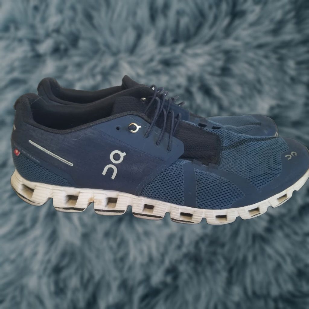 Vintage On Cloud 5 Mens Size 11.5 Blue White Athletic Running Sneakers See Pics Size US 12 / EU 45 - 1 Thumbnail