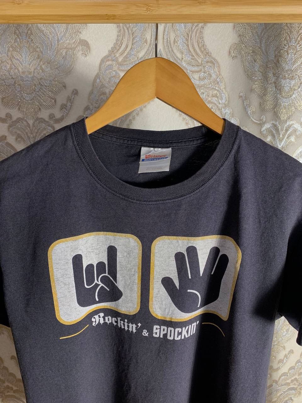 Band Tees VINTAGE HANES ROCKIN & SPOCKIN ROCK T-SHIRT METAL Y2K 90s Size US M / EU 48-50 / 2 - 2 Thumbnail