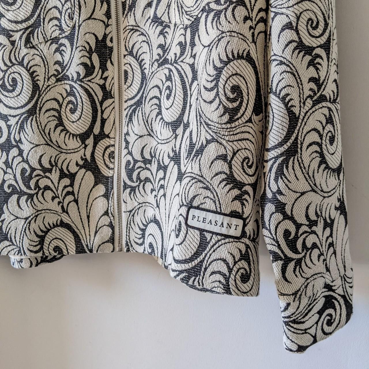 Other Black & White Floral Jacket Size US L / EU 52-54 / 3 - 6 Thumbnail