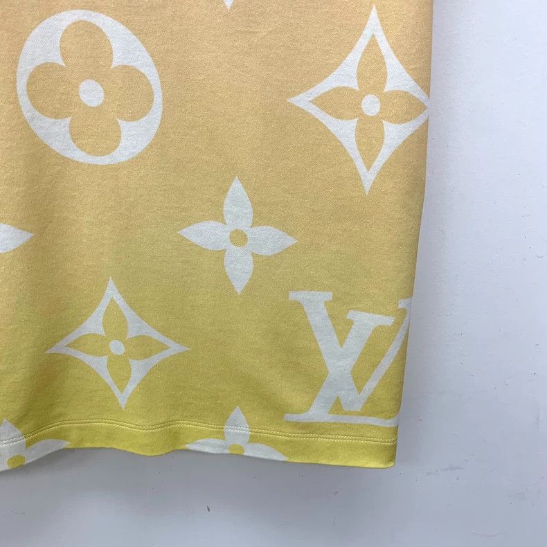 Louis Vuitton Louis Vuitton Color-block logo full-print chain cotton cre Size L / US 10 / IT 46 - 4 Thumbnail