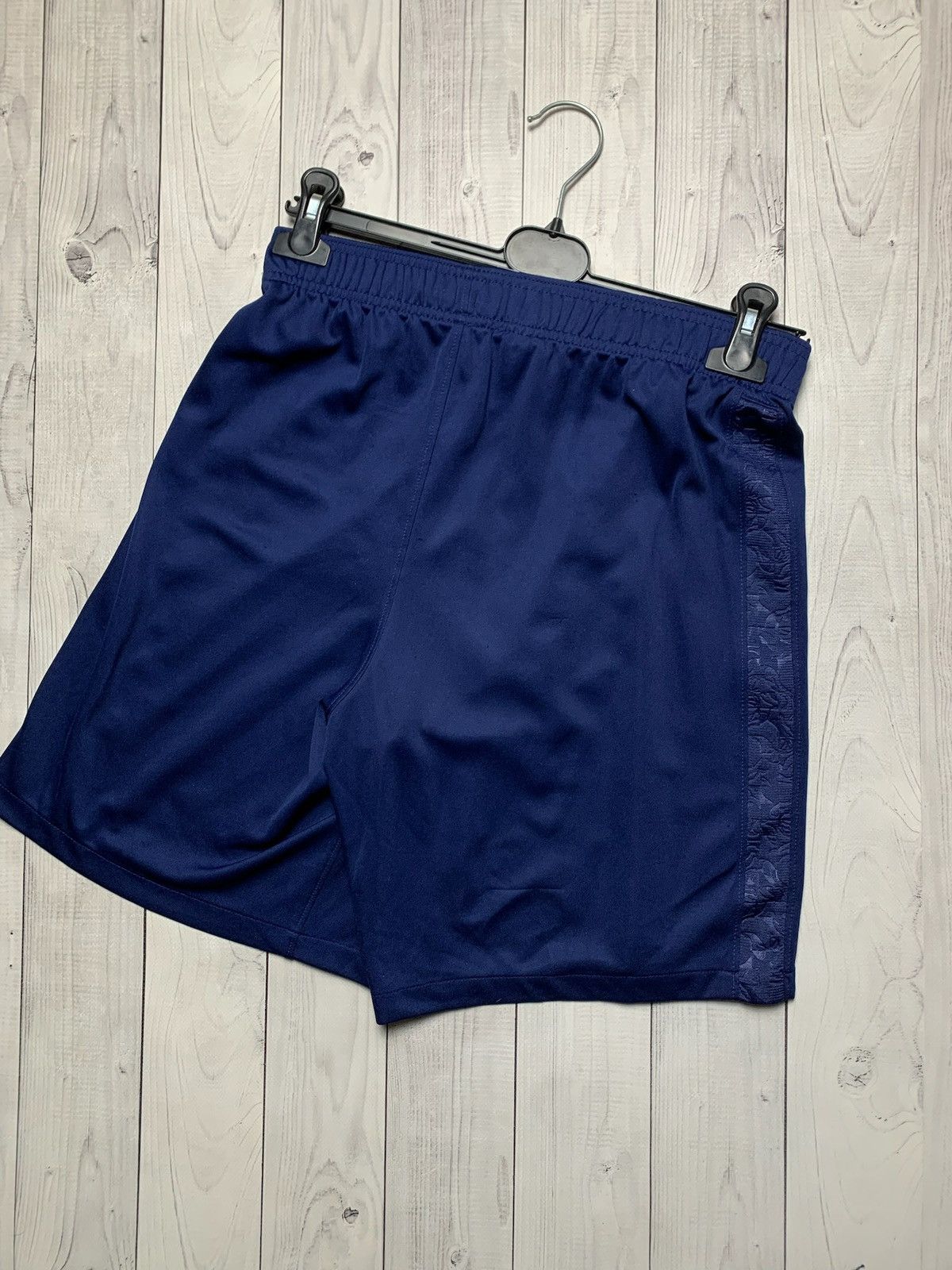 Nike × Vintage Vintage Nike Tottenham Spurs soccer shorts logo size L navy Size US 34 / EU 50 - 5 Thumbnail
