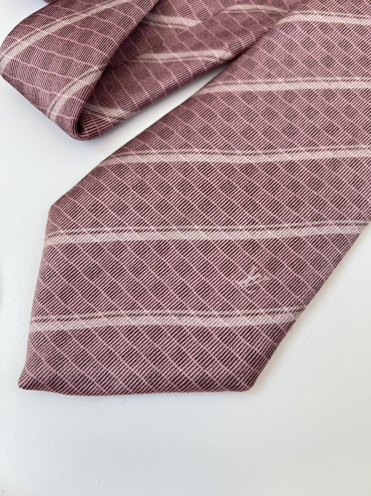 Louis Vuitton Louis Vuitton LV Logo Dusty Pink 100% Silk Tie Size ONE SIZE - 3 Thumbnail