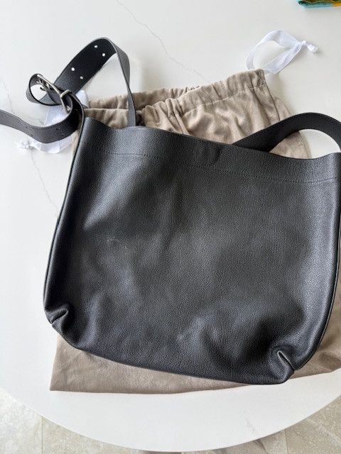 Vuja De Vujade011 Passenger Leather Bag in Full Grain Leather