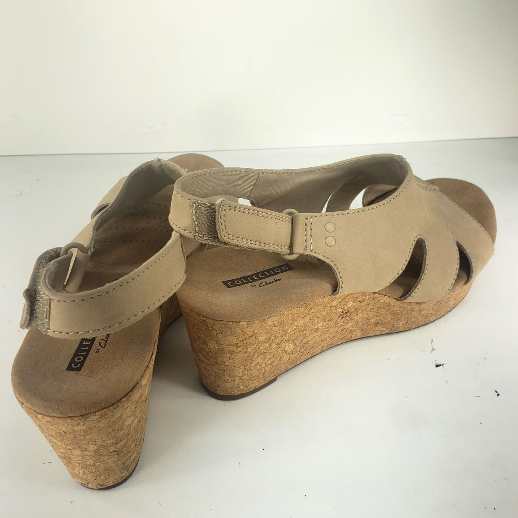 Clarks Clarks Annadel Eirwyn Cork Wedge Platform Sandal Beige Women's Size 8.5 Slingback Hook & Loop Cushioned Leather Size US 6 / IT 36 - 4 Thumbnail
