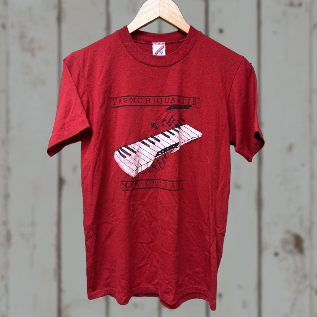 Jerzees VINTAGE New Orleans French Quarter T-shirt Men’s M Red Cotton Blend Graphic Tee Jazz 90s City Music Jerzees Logo Short Sleeve Crew Neck Size US M / EU 48-50 / 2 - 1 Thumbnail