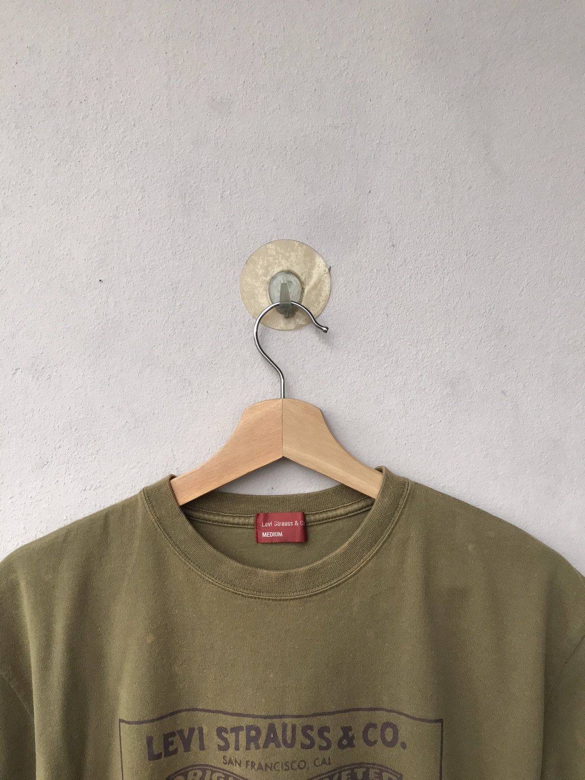 Levi's Vintage Levis Strauss & Co Tee Size US M / EU 48-50 / 2 - 2 Thumbnail