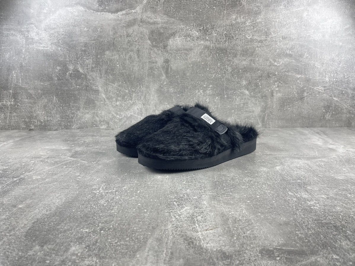 Suicoke Suicoke NWT Rare Y2K Black Fluffy Slip-on Sandals Size US 9 / EU 42 - 1 Thumbnail