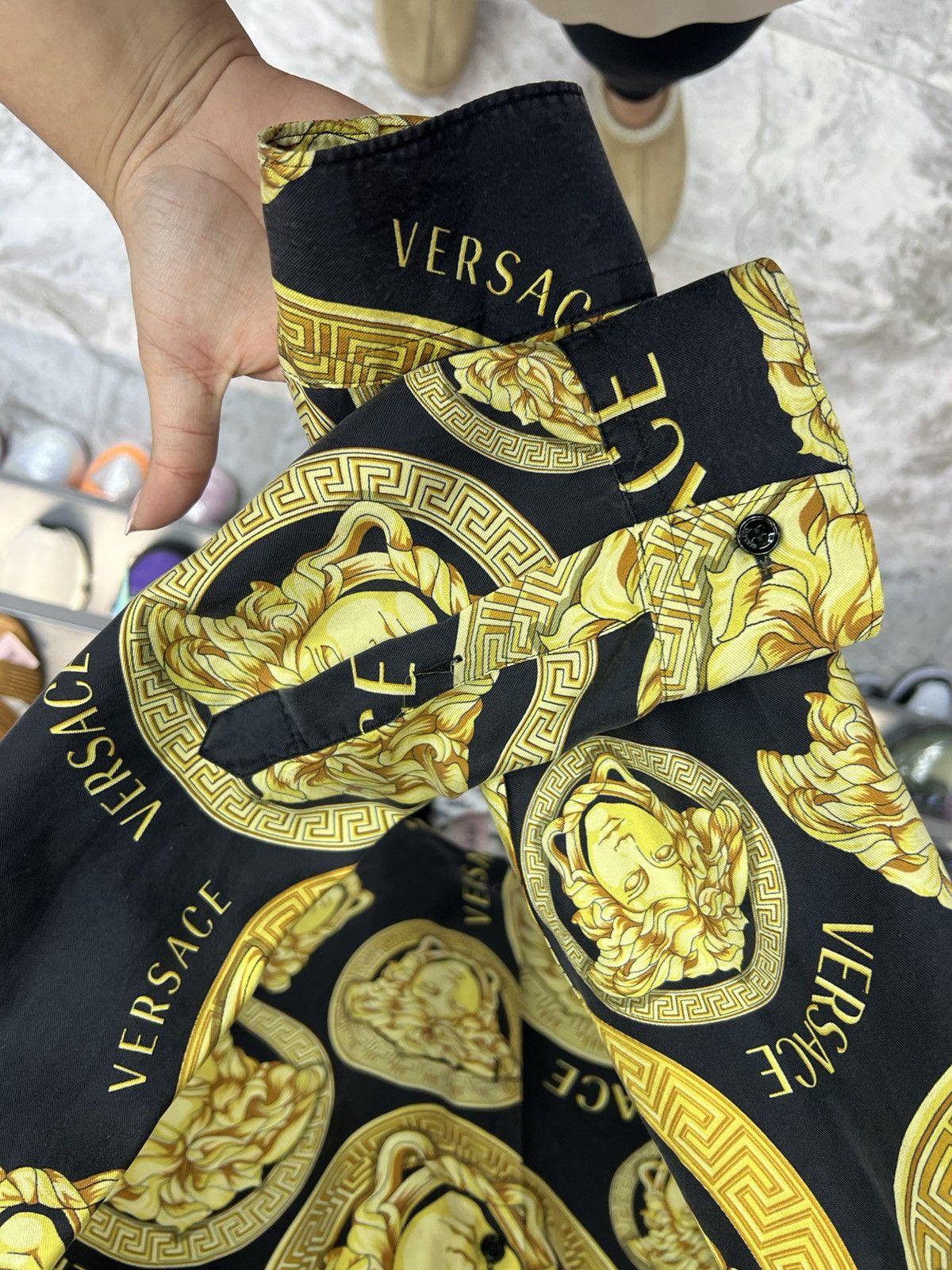 Versace Versace Madusa Print Long Sleeve Button Up Size US XS / EU 42 / 0 - 7 Thumbnail