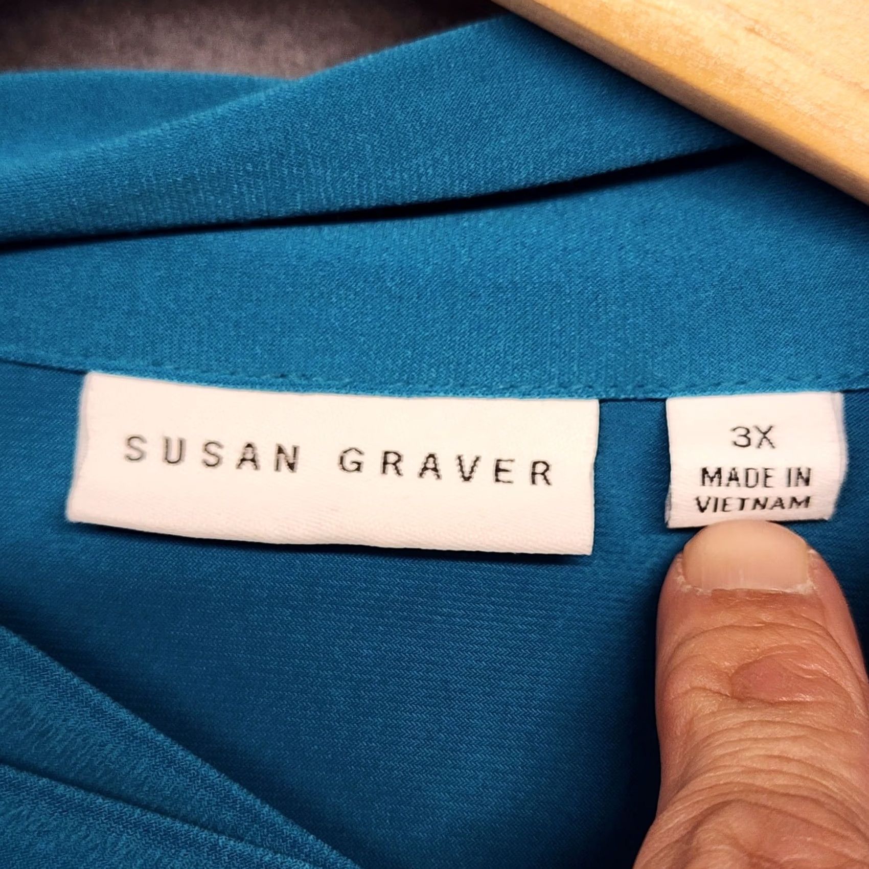 Vintage Susan Graver Blouse Womens 3X Teal Turquoise Long Sleeve Neck Tie Slinky Stretch Size XXL / US 16-18 / IT 52-54 - 3 Thumbnail