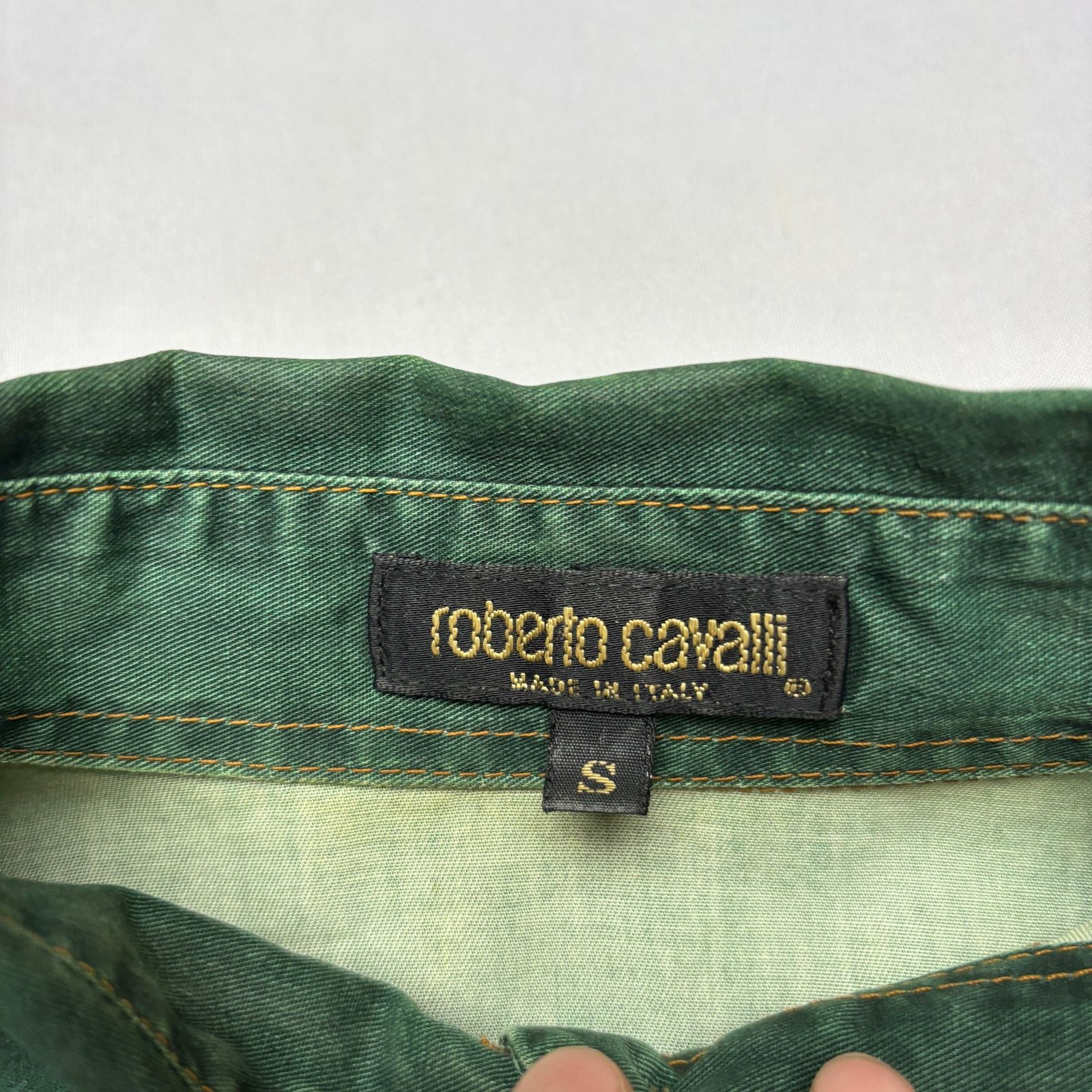 Roberto Cavalli Vintage Roberto Cavalli Fitted Button Up Shirt Women's Small Size S / US 4 / IT 40 - 4 Thumbnail