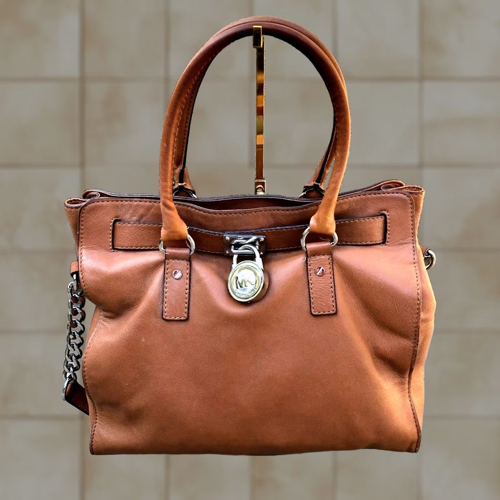 Michael Kors MICHAEL KORS Hamilton Padlock Shoulder Purse Women's Brown Leather Crossbody Bag Size ONE SIZE - 1 Thumbnail
