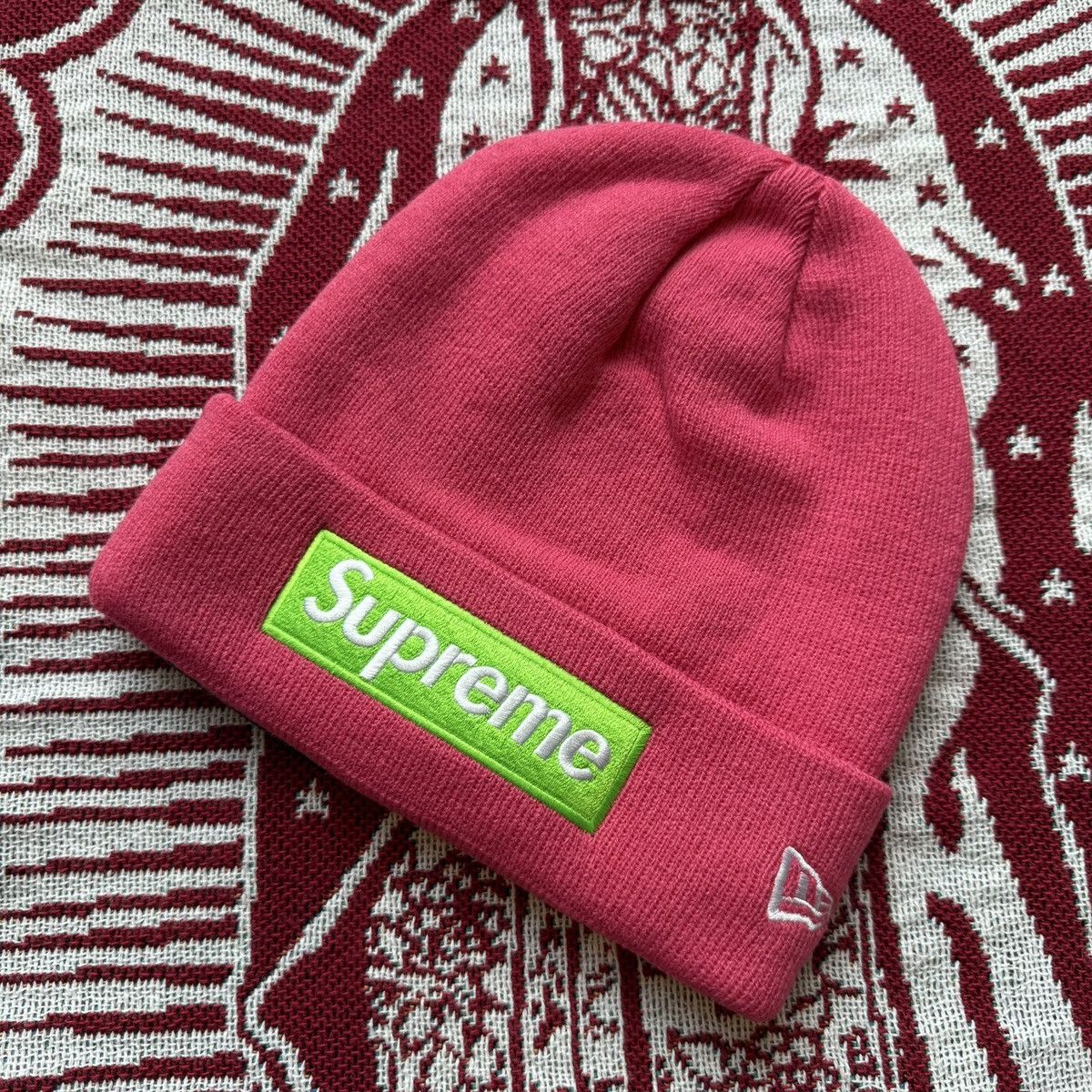 New Era × Supreme FW21 Supreme New Era Box Logo Beanie Pink OS