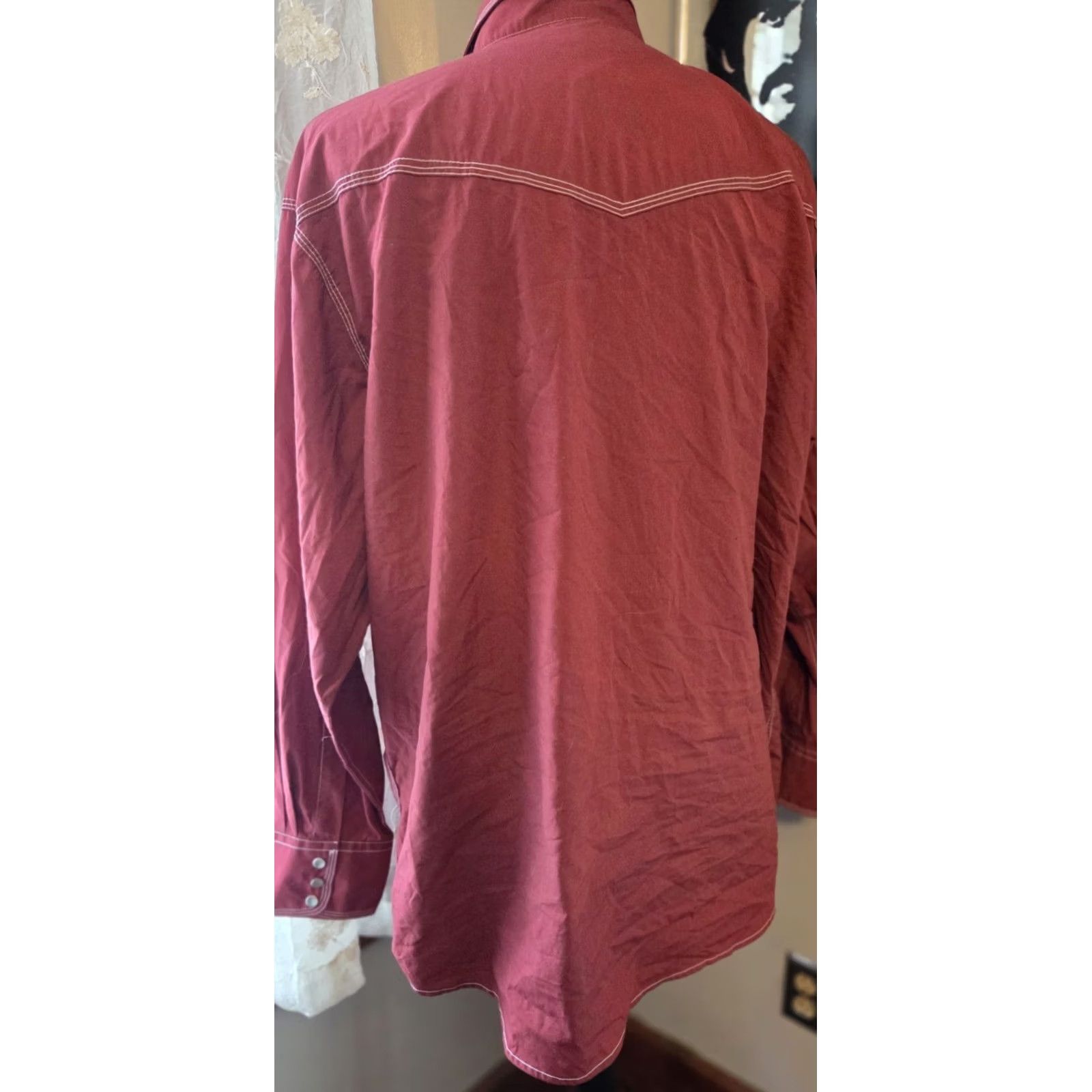 Vintage VINTAGE High Noon Western Shirt XL XLT Red White Stitching Pearl Snap Men Long Sleeve Size US XL / EU 56 / 4 - 2 Thumbnail