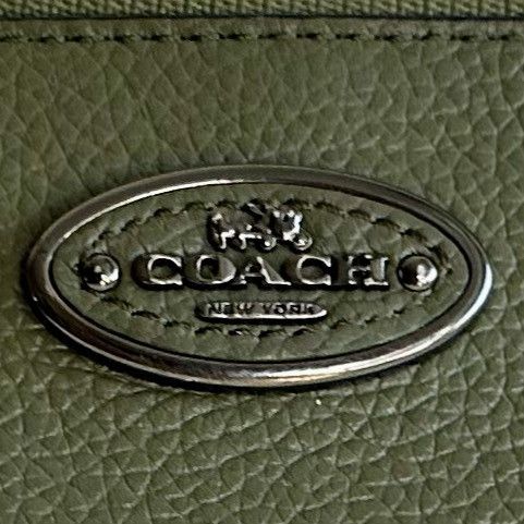 Coach Coach Olive Green Pebbled Leather Corner Zip Wristlet Wallet Size ONE SIZE - 2 Thumbnail