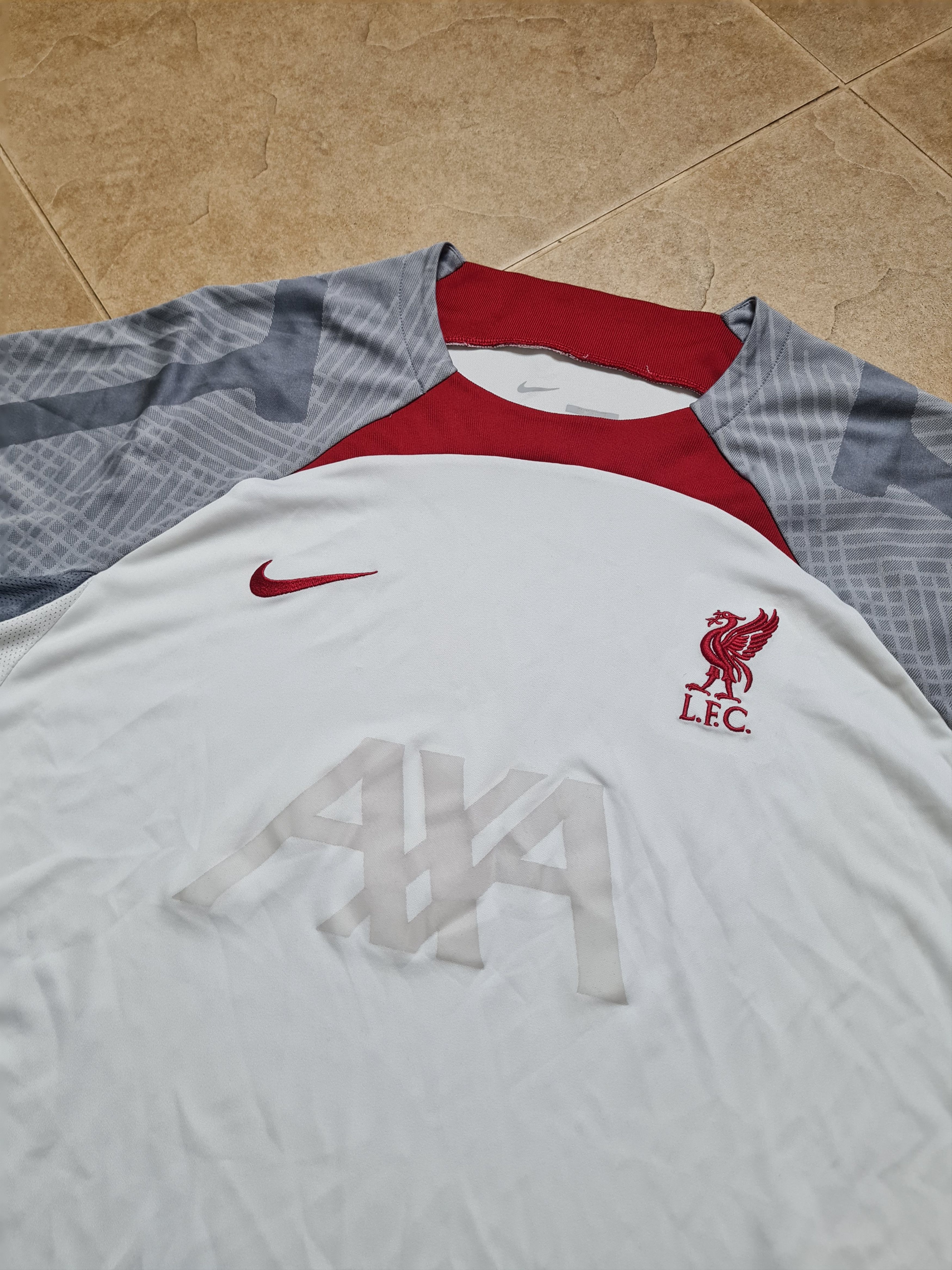 Nike Football Jersey Liverpool 2022-23 Nike training Soccer shirt Size US XL / EU 56 / 4 - 11 Thumbnail