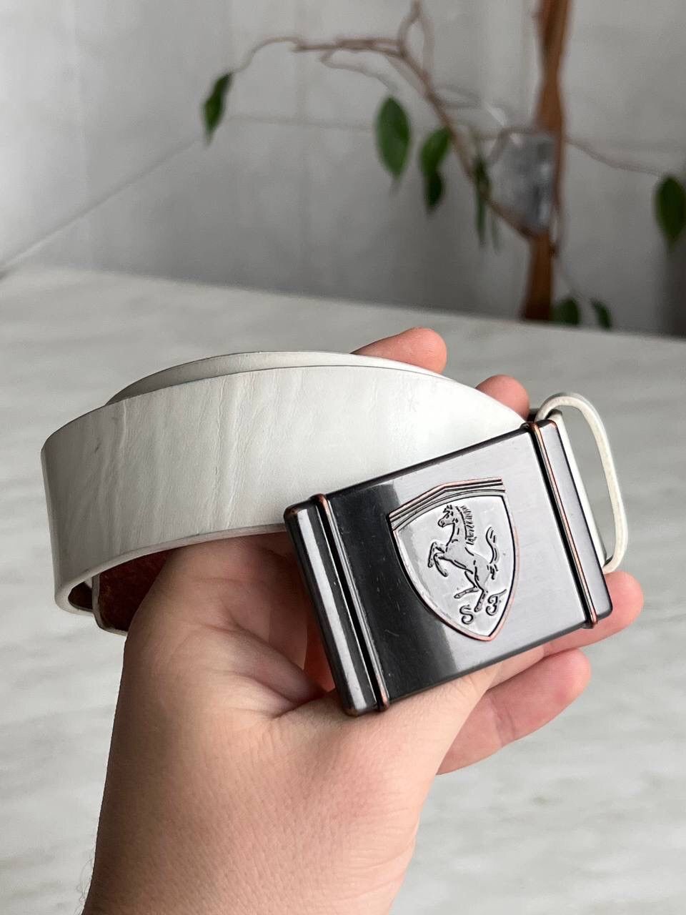 Ferrari × Vintage Vintage Leather Belt Ferrari Logo Y2K Style Size ONE SIZE - 1 Thumbnail