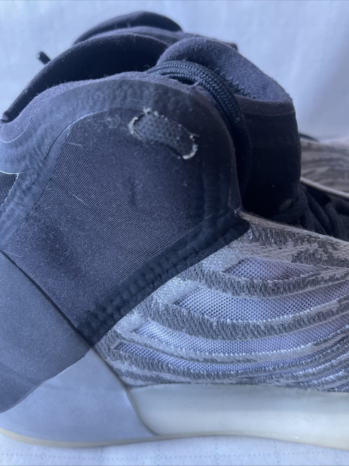 Yeezy 2020 Yeezy Quantum 'Quantum' Size US 8 / EU 41 - 5 Thumbnail