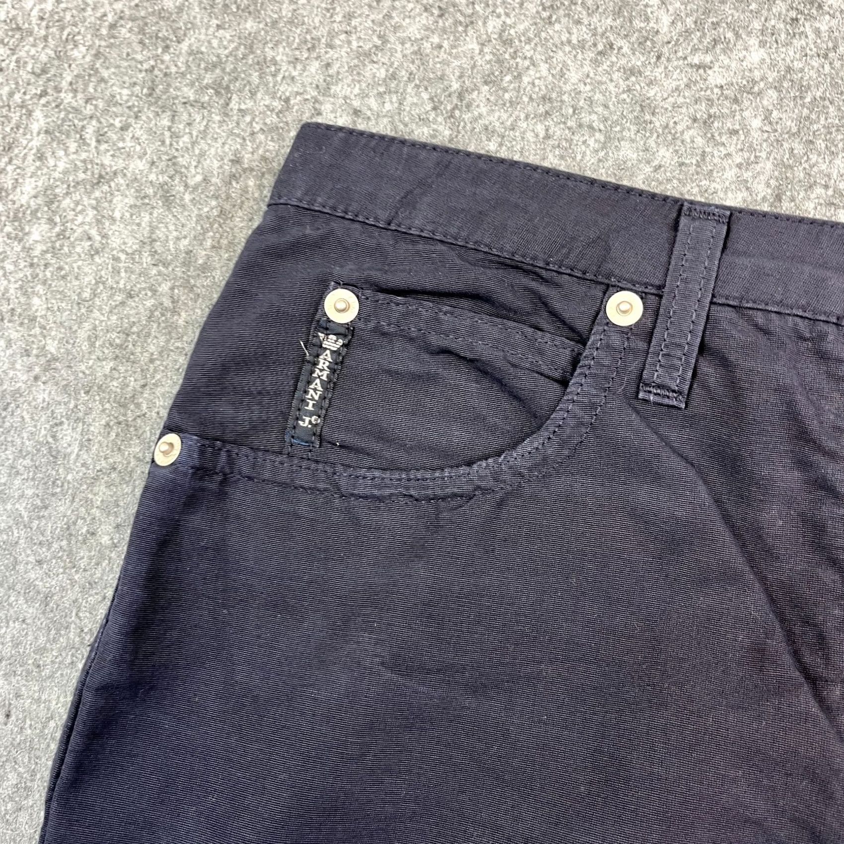 Vintage VINTAGE Armani Jeans Jeans Mens Dark Blue 29 32 Italy Made Denim 5-Pocket Classic Straight 90s? Size US 29 - 7 Thumbnail