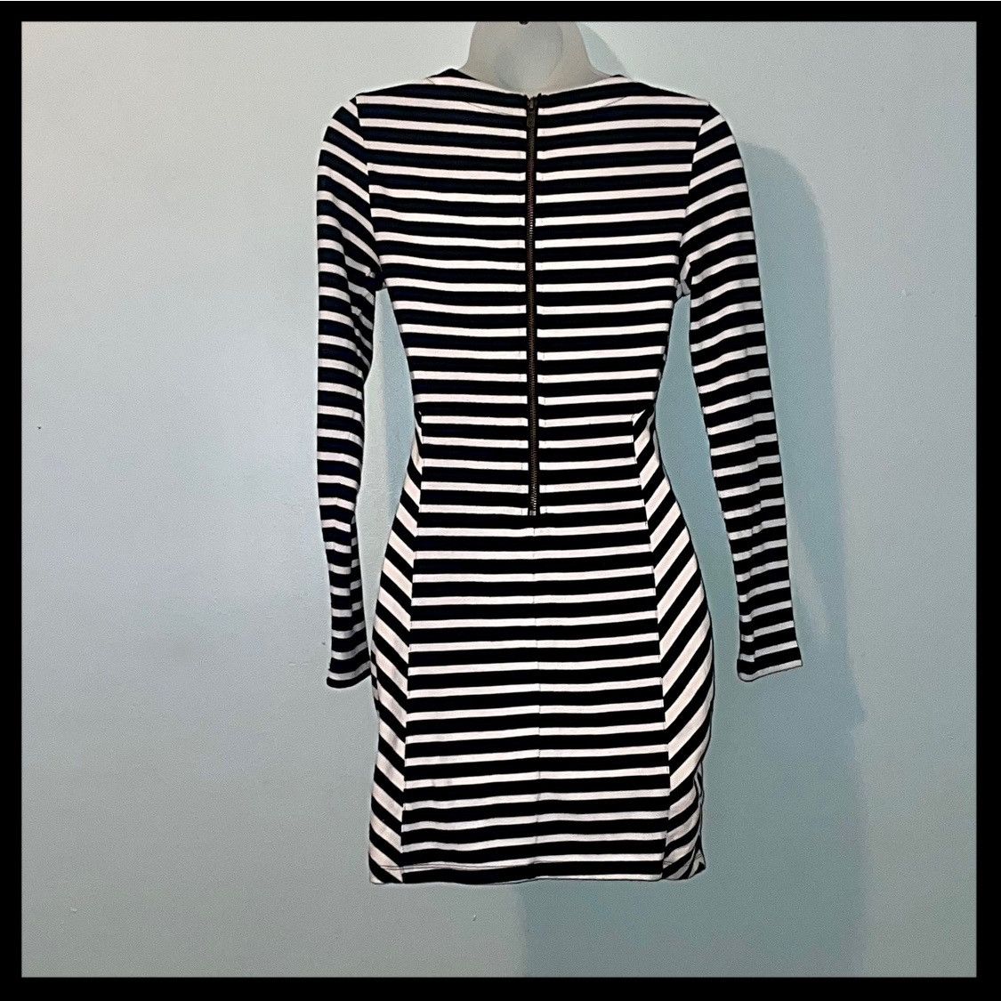 Designer Lucca Couture Long-sleeve Striped Bodycon Dress Small Size S / US 4 / IT 40 - 8 Thumbnail