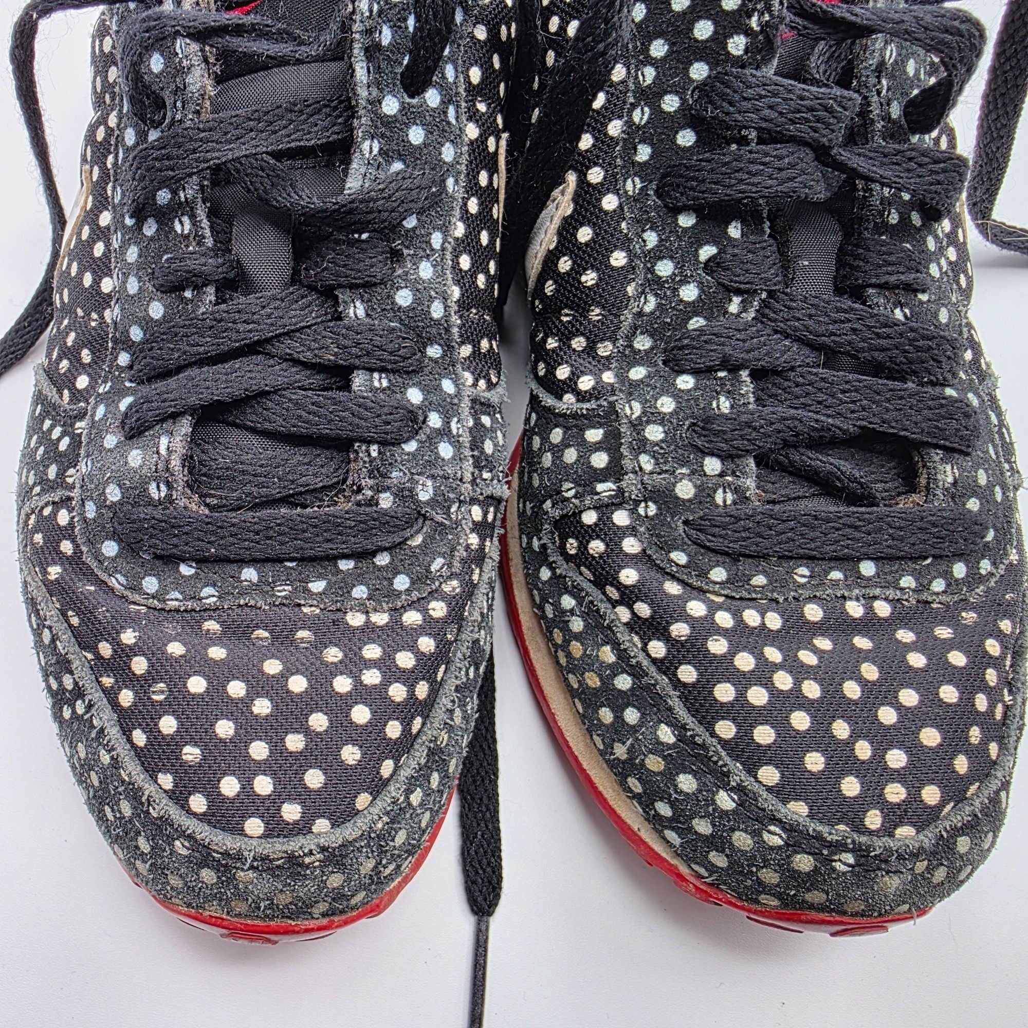Nike Nike Genicco Womens Size 6 Black Red Polka Dot Shoes Casual Size US 6 / IT 36 - 10 Thumbnail