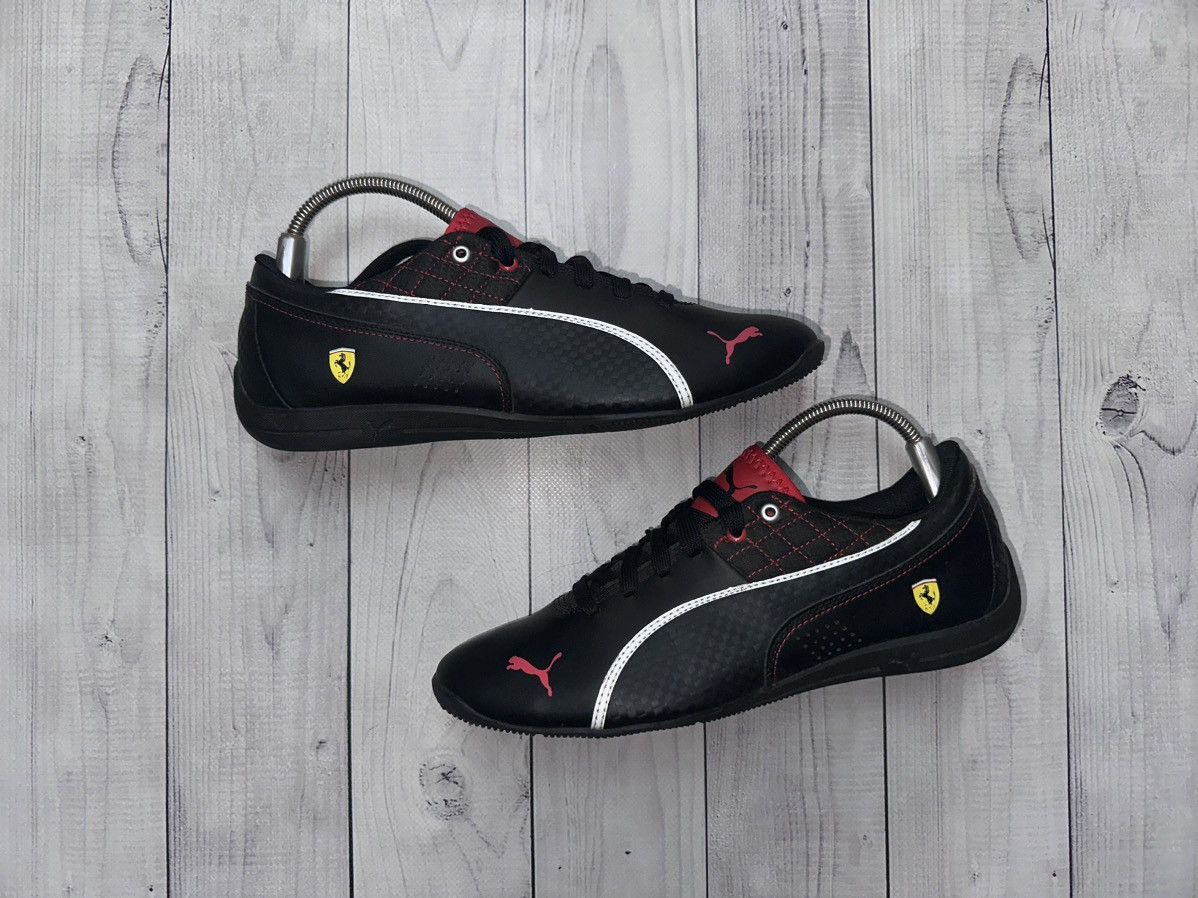Vintage sneakers Puma Ferrari racing size US5.5 Y2K rare