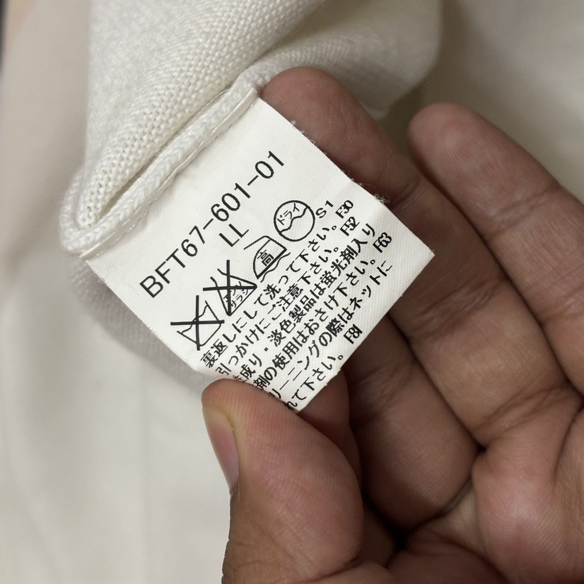Burberry Burberry Half Zipper Size US L / EU 52-54 / 3 - 8 Thumbnail