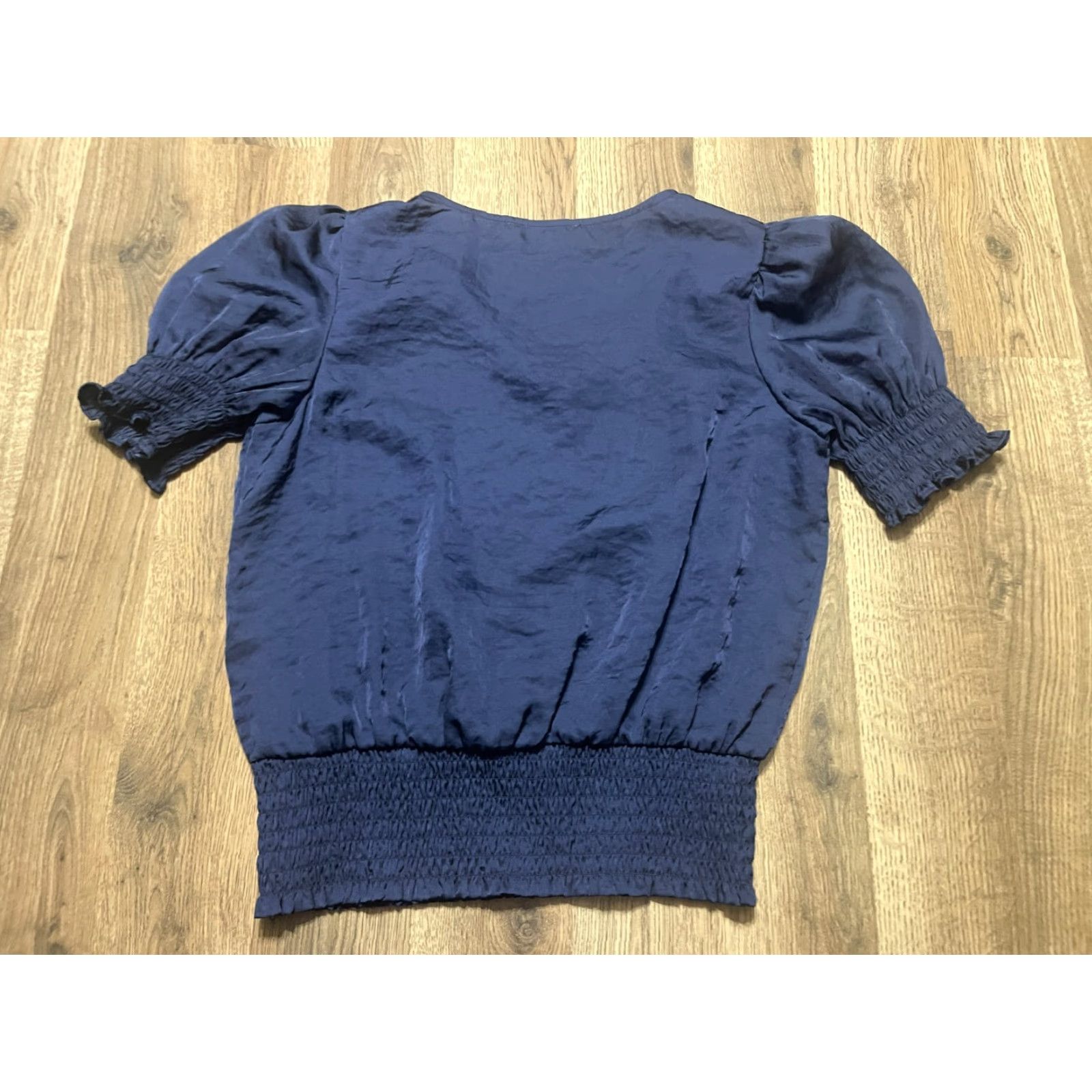 Vintage **Women's Philosophy Blouse, Size Small, Blue, Short Sleeve, V-Neck** User: **Women's Size Small Philosophy Blouse, Blue, Short Sleeve, V-Neck** Size S / US 4 / IT 40 - 2 Thumbnail