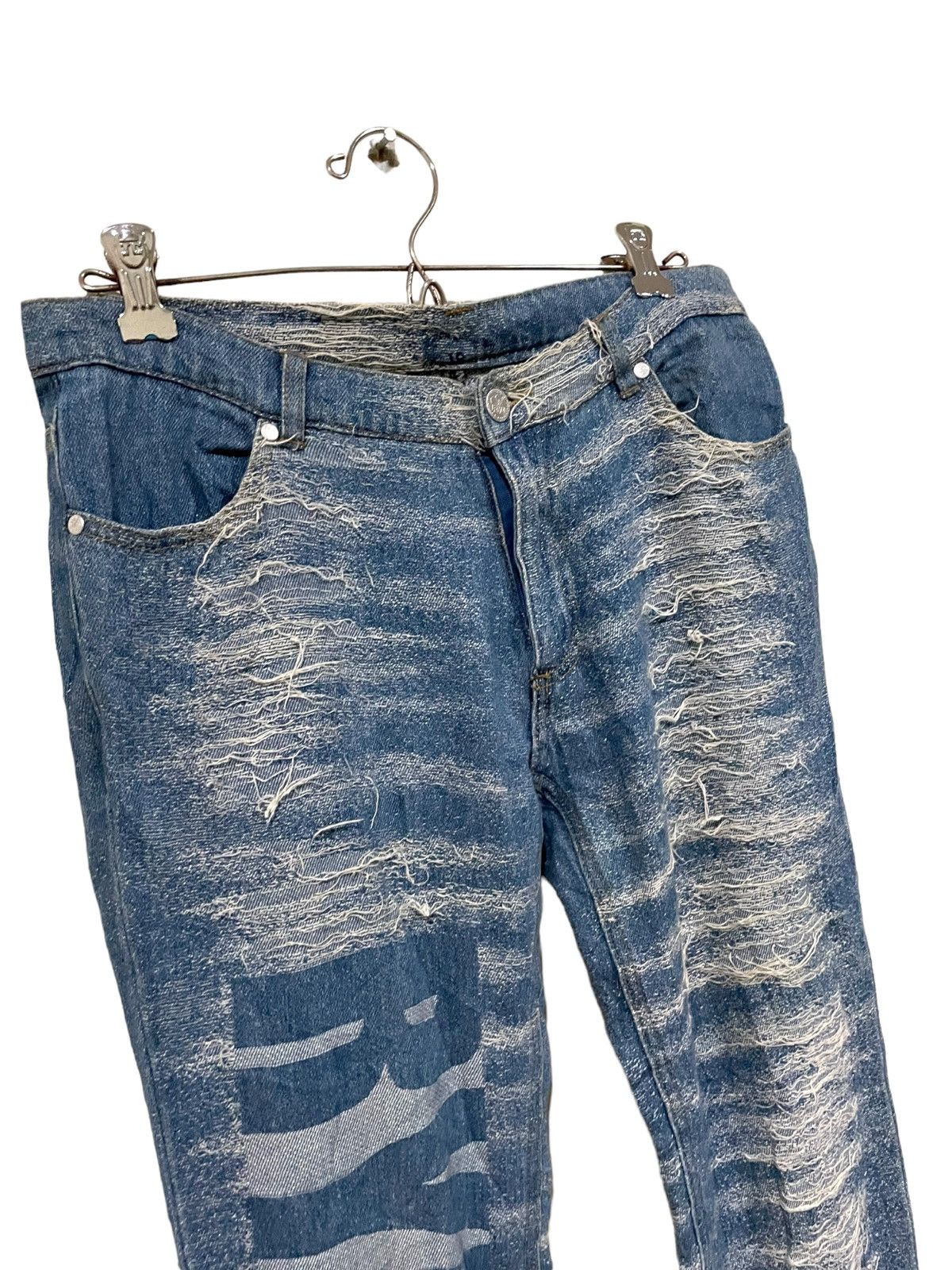 If Six Was Nine × Japanese Brand × Le Grande Bleu (L.G.B.) Japan Oceanus Waves Destroy Jeans Size US 31 - 5 Thumbnail